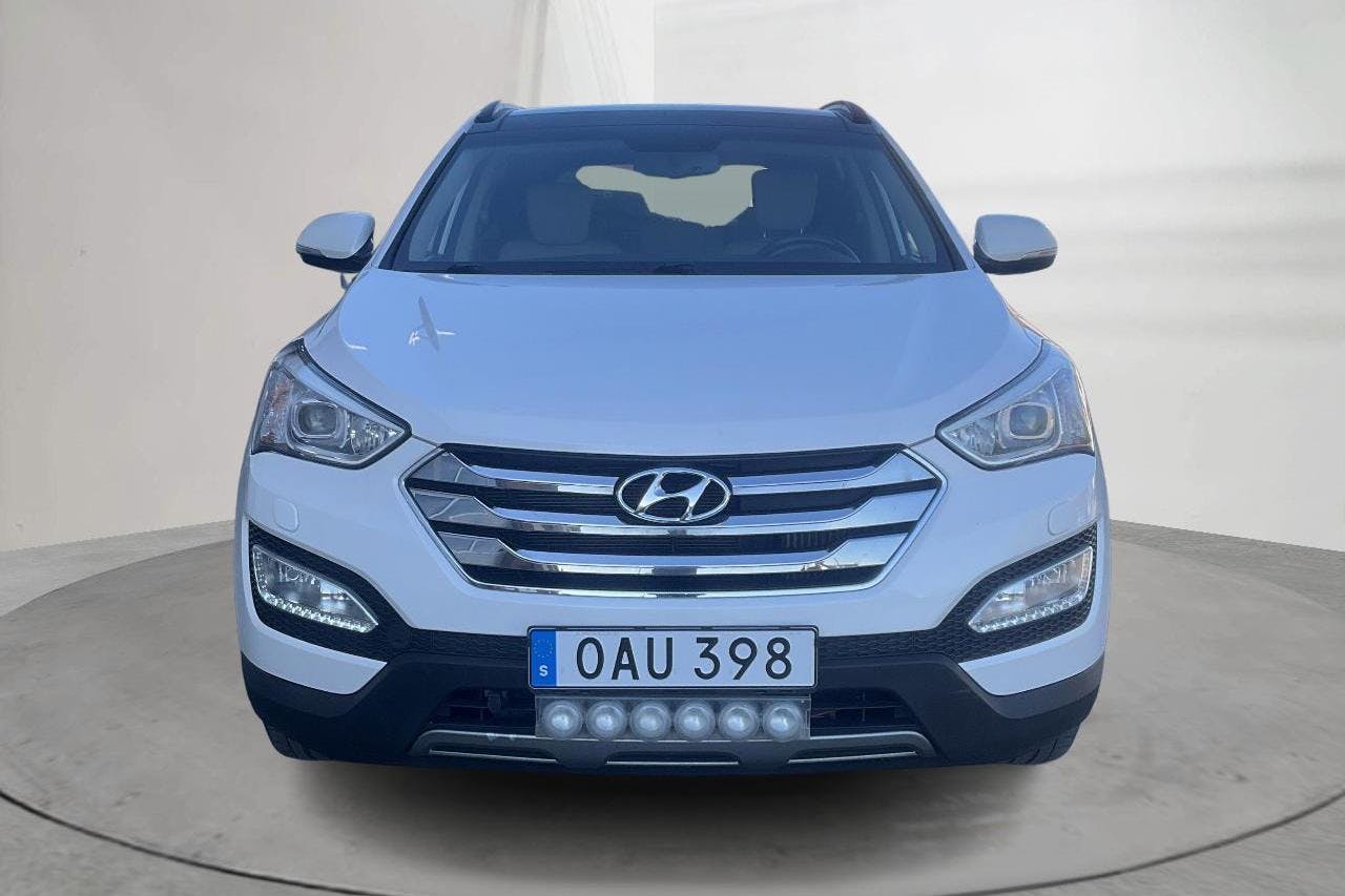 Hyundai Santa Fé 2.2 CRDi-R 4WD (197hk) - 17 946 mil - Automat - vit - 2014