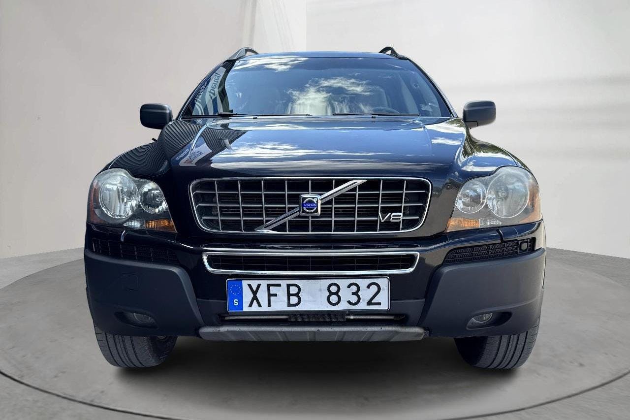 Volvo XC90 V8 (315hk) - 178 250 km - Automatic - black - 2005