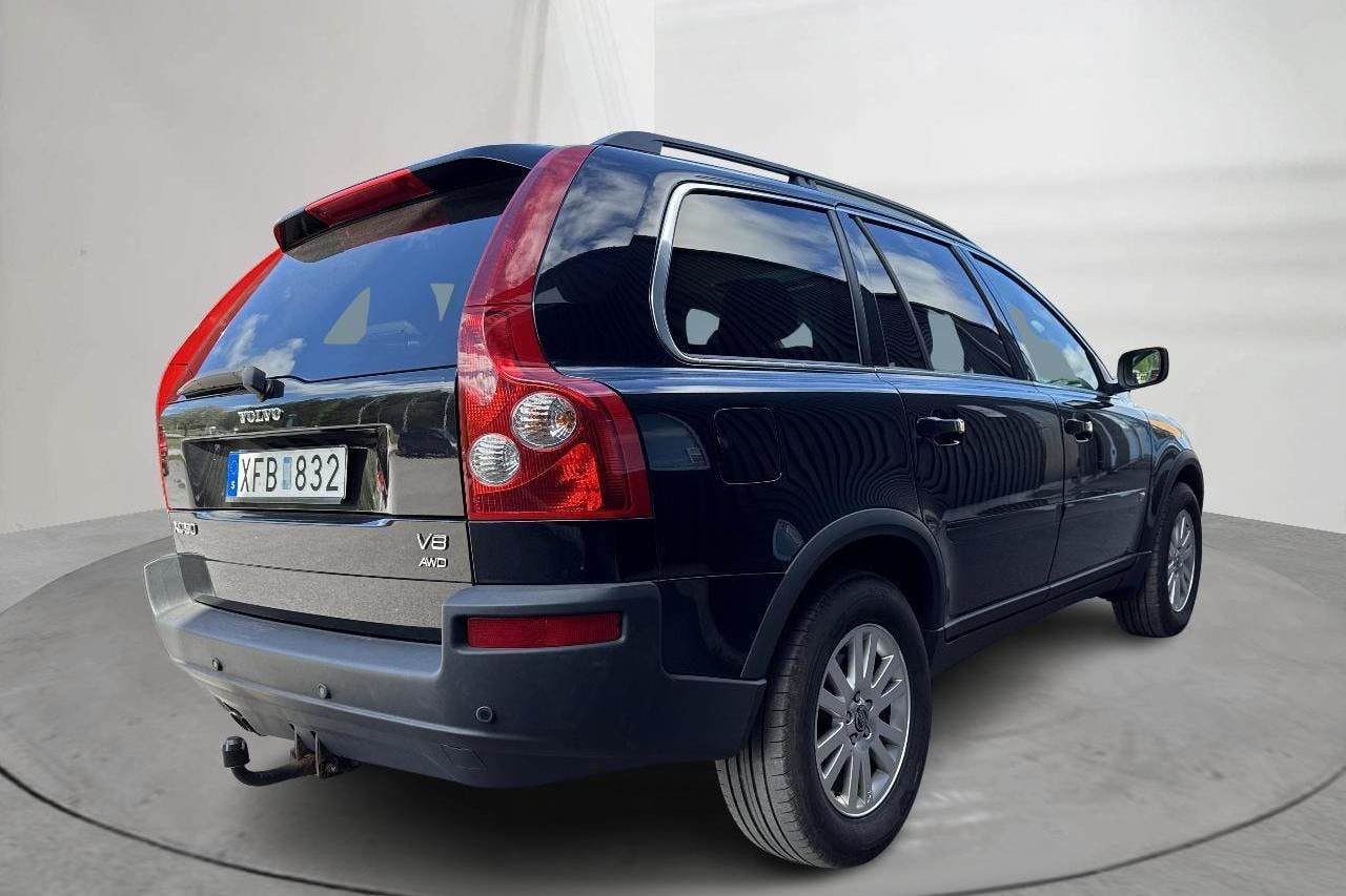 Volvo XC90 V8 (315hk) - 178 250 km - Automatic - black - 2005