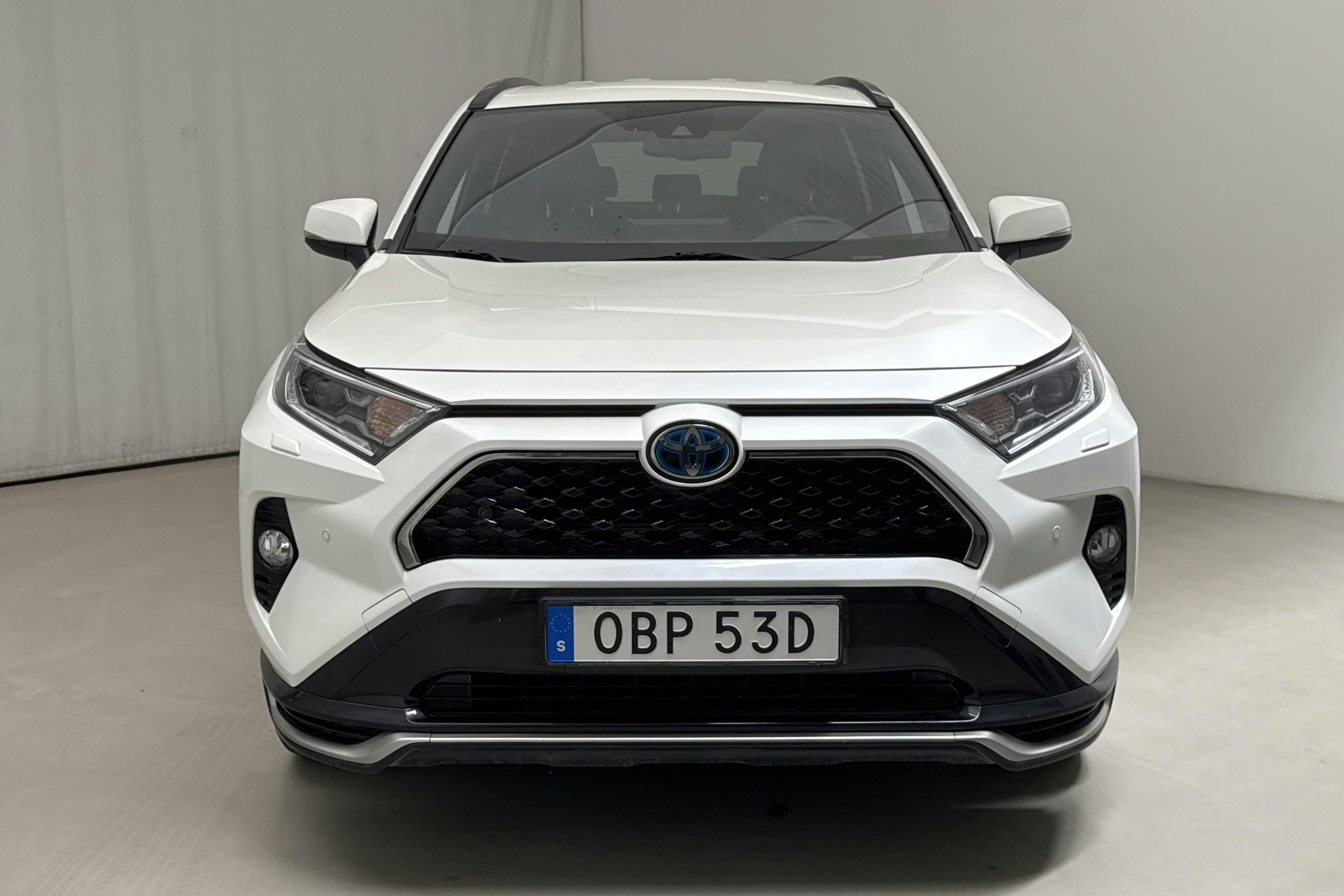 Toyota RAV4 2.5 Plug-in Hybrid AWD (306hk) - 9 303 mil - Automat - vit - 2021