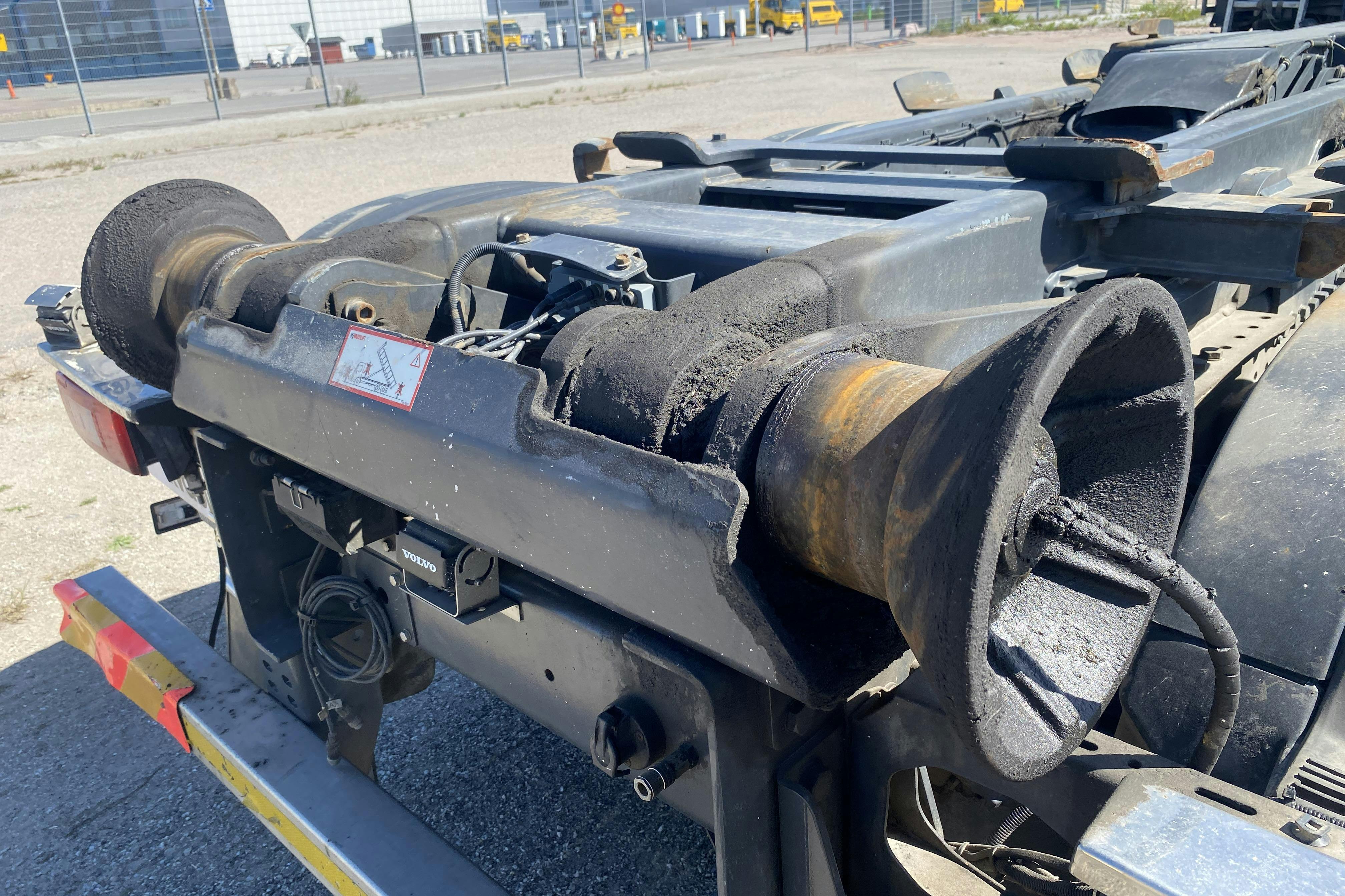 Volvo FM410 - 83 662 km - Automat - gul - 2014