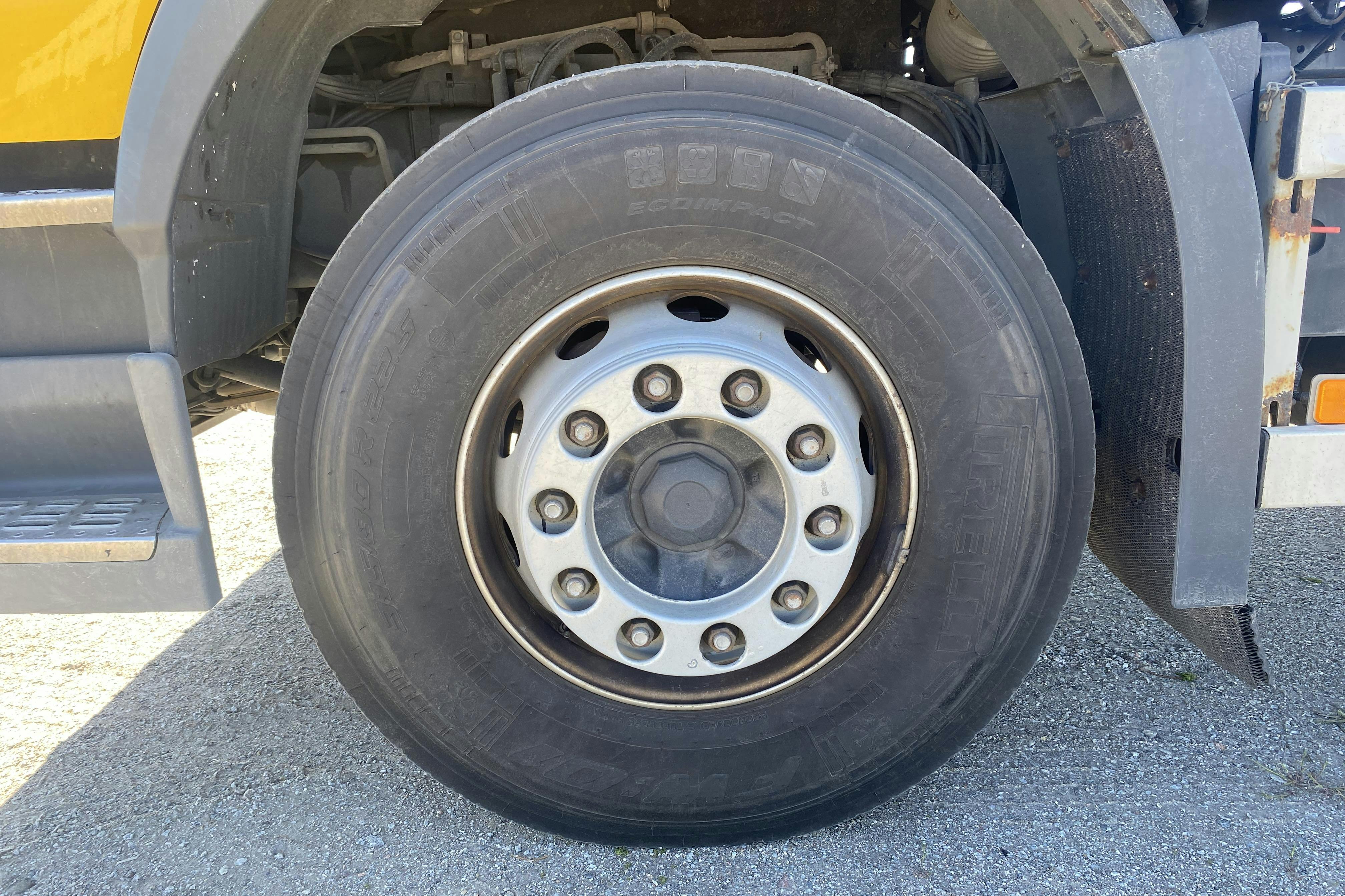 Volvo FM410 - 83 662 km - Automat - gul - 2014