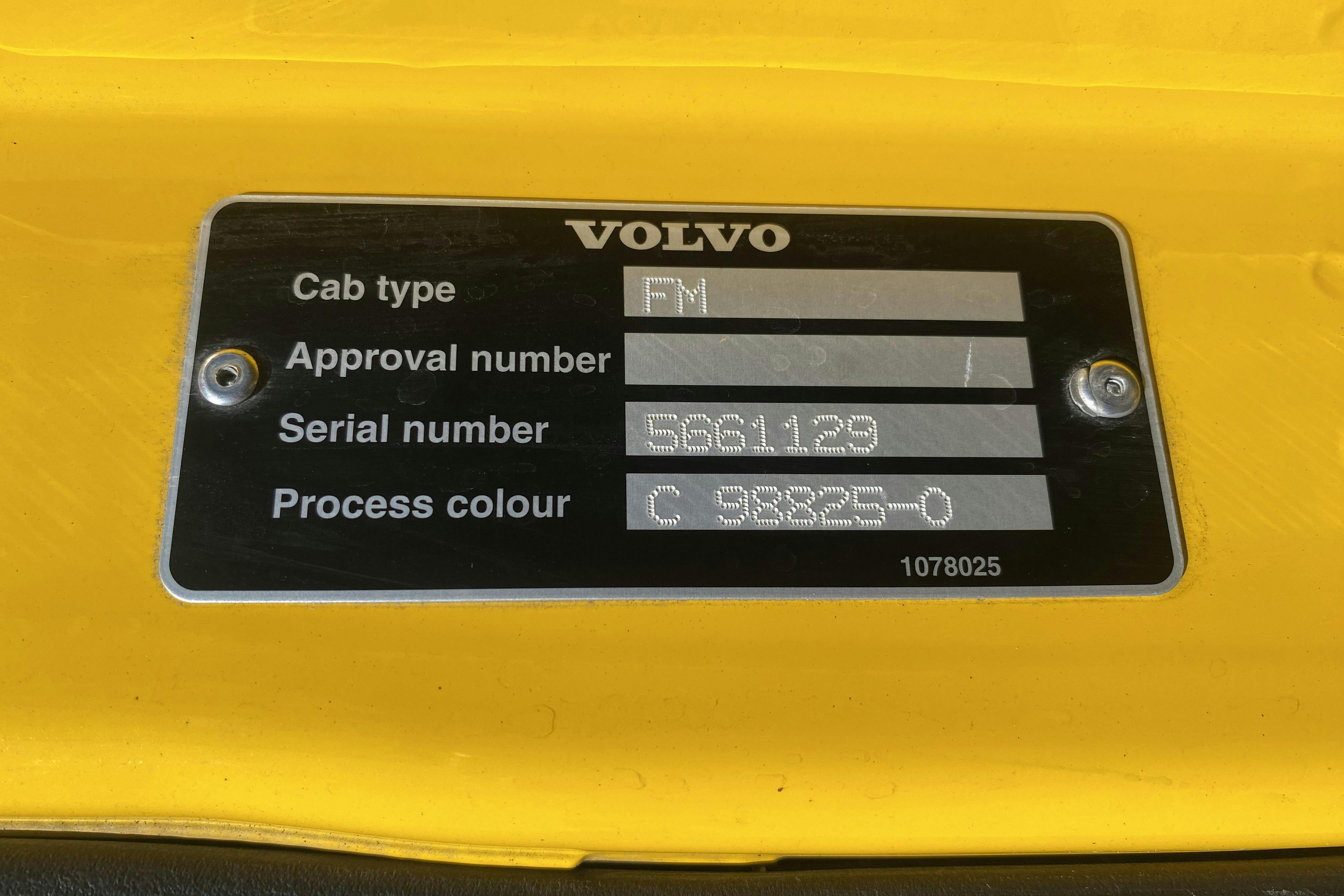 Volvo FM410 - 83 662 km - Automat - gul - 2014