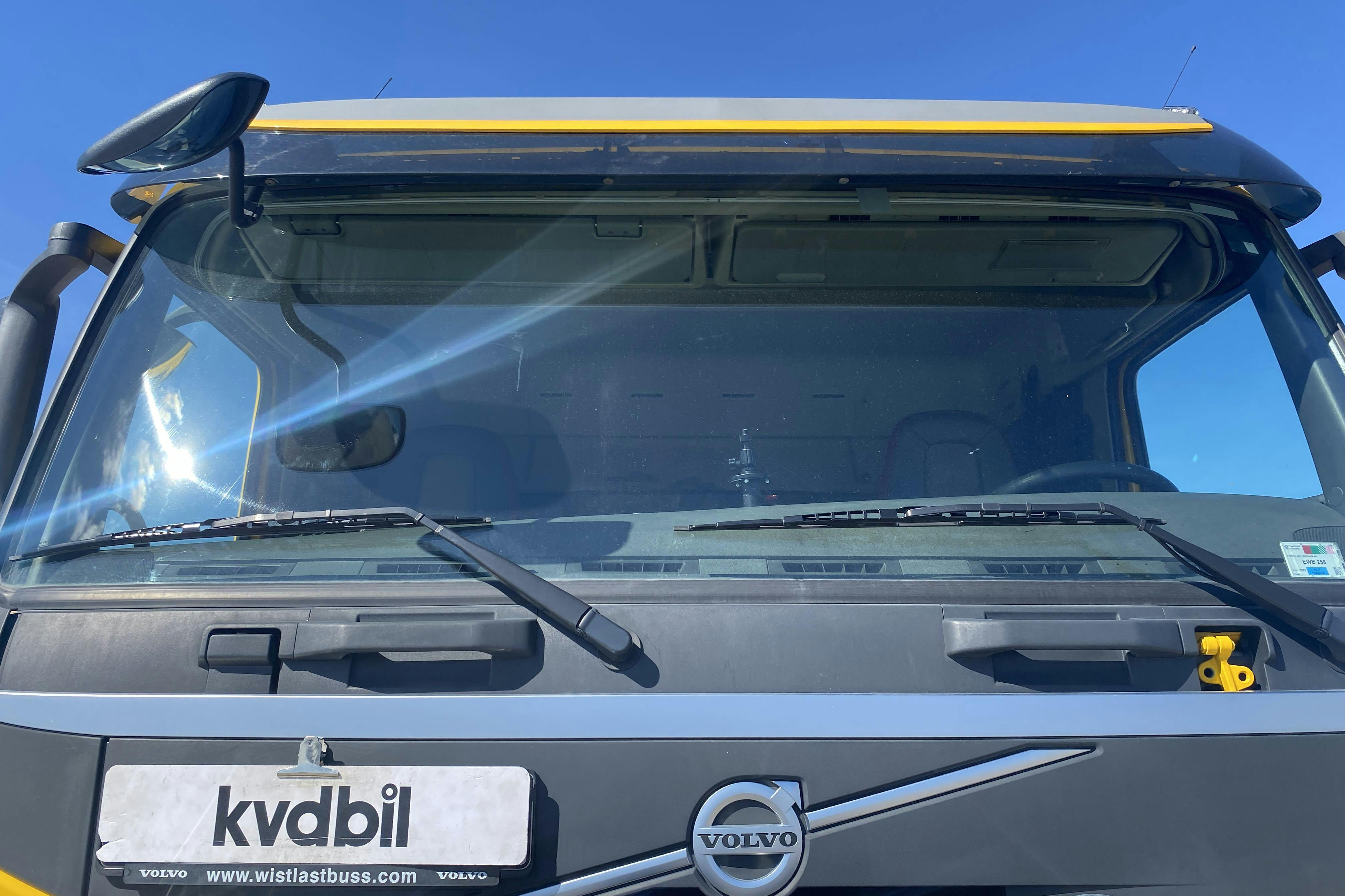 Volvo FM410 - 83 662 km - Automat - gul - 2014