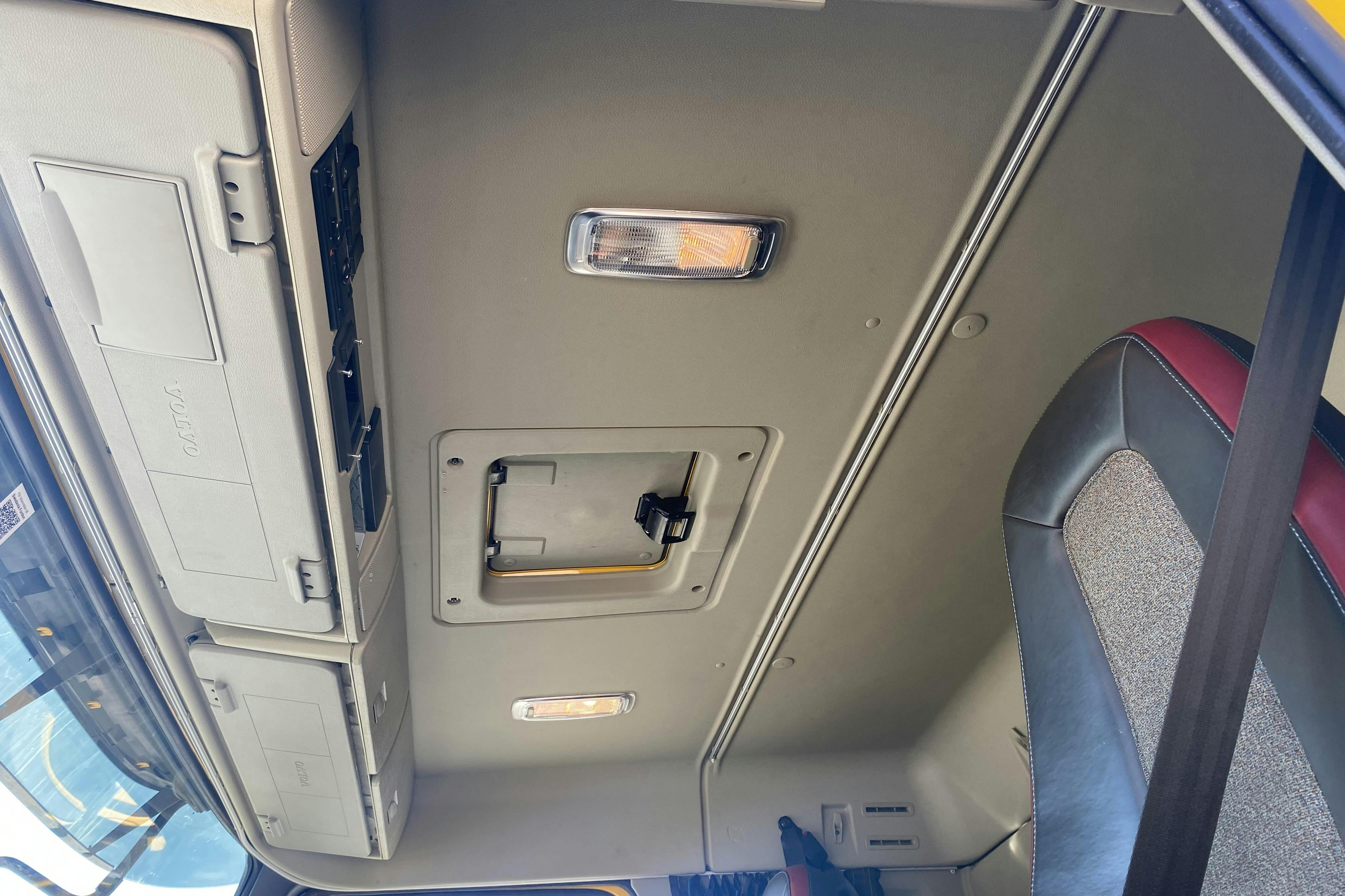 Volvo FM410 - 83 662 km - Automat - gul - 2014