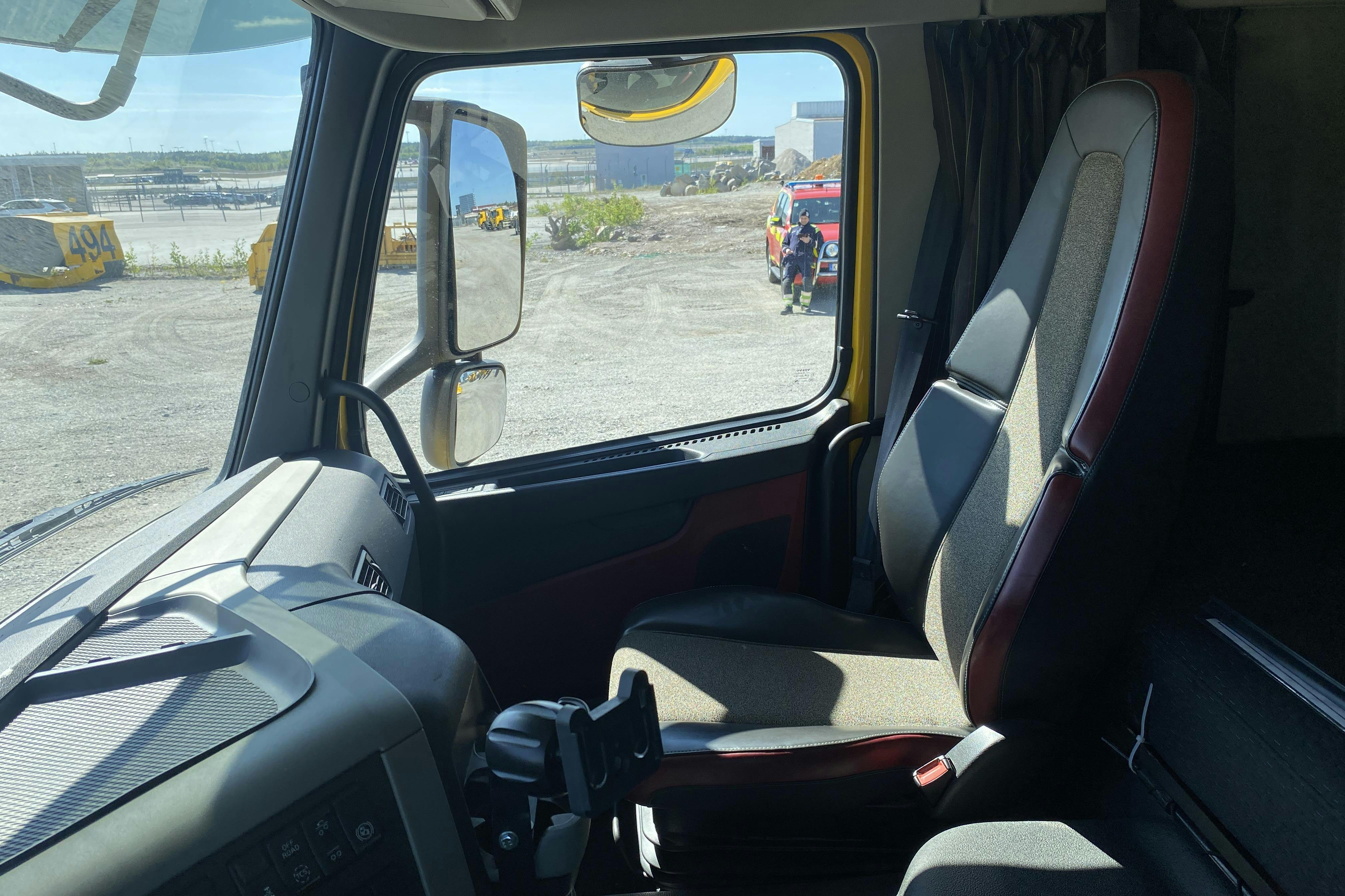 Volvo FM410 - 83 662 km - Automat - gul - 2014