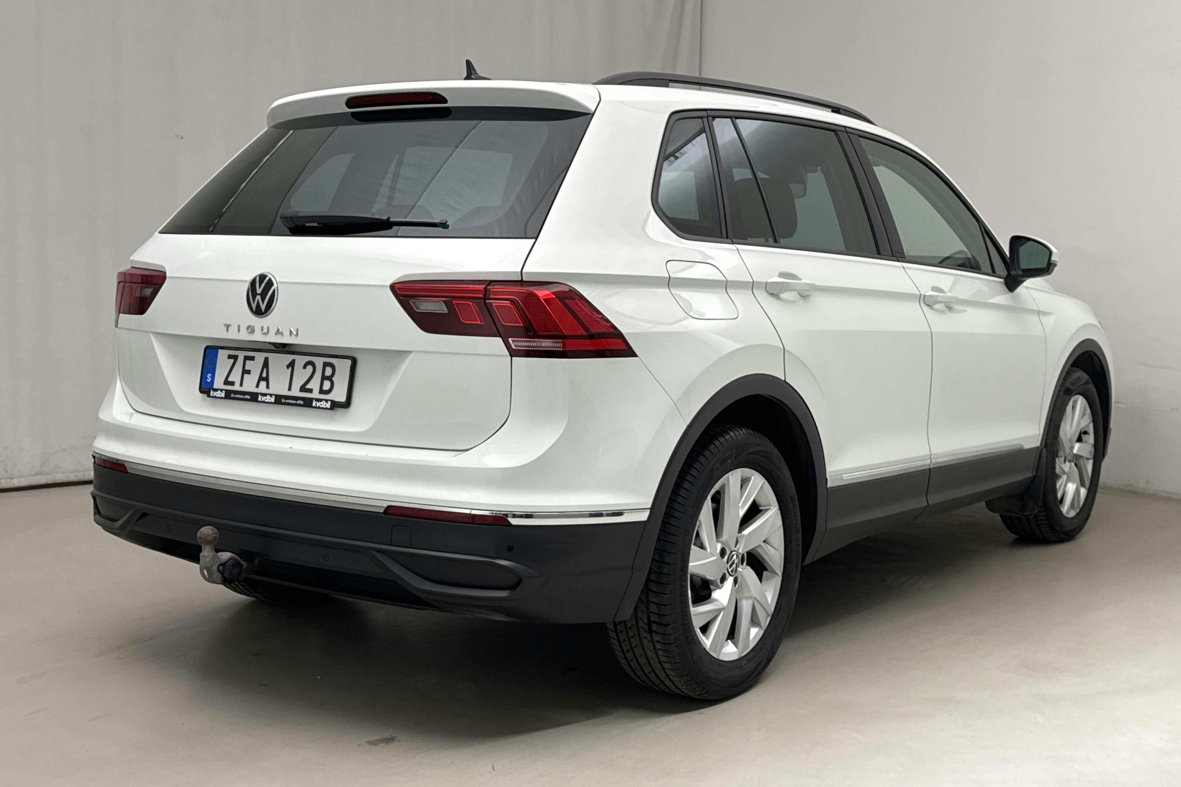 VW Tiguan 1.5 TSI (150hk) - 12 568 mil - Automat - vit - 2022