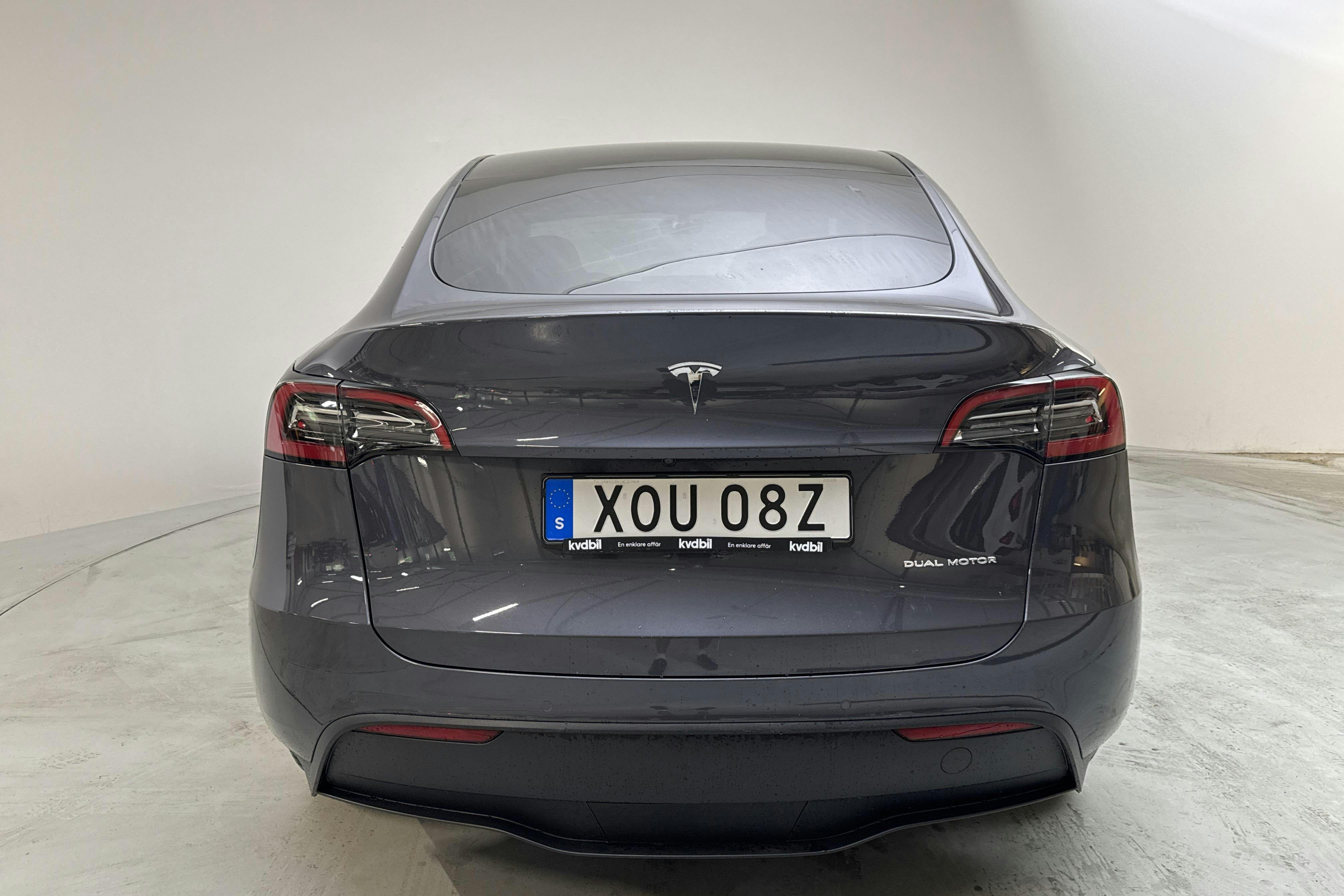 Tesla Model Y Long Range Dual Motor AWD - 10 034 mil - Automat - grå - 2022