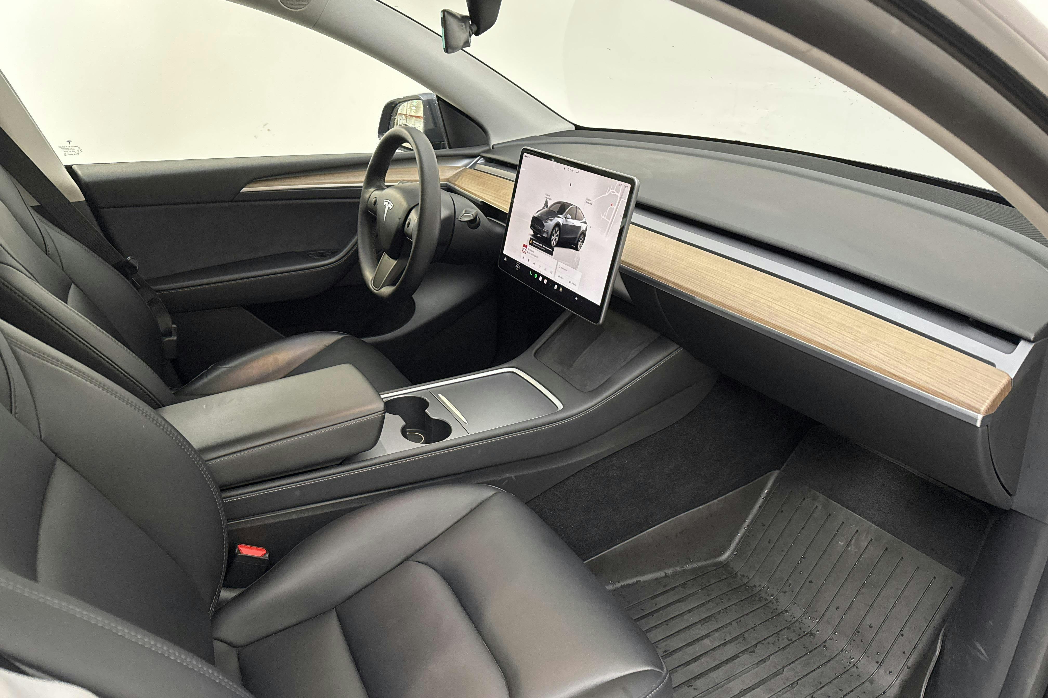 Tesla Model Y Long Range Dual Motor AWD - 10 034 mil - Automat - grå - 2022