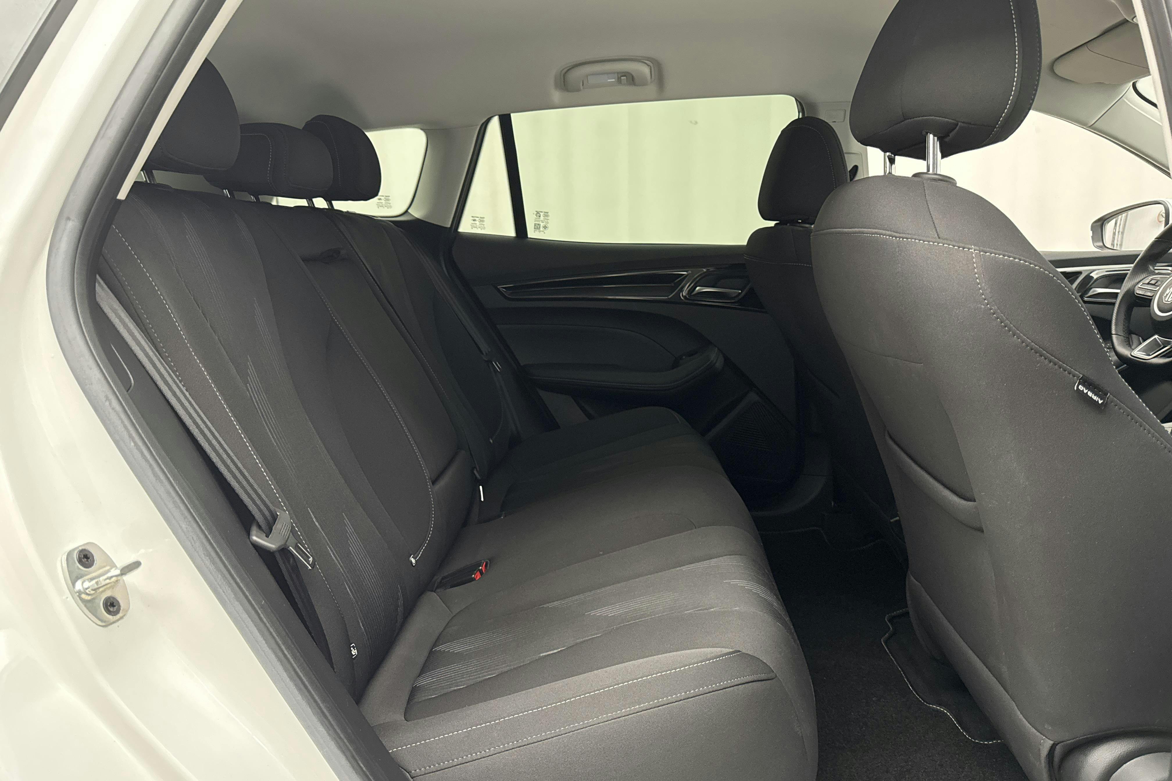 MG MG5 Standard Range (177hk) - 1 330 mil - Automat - vit - 2022