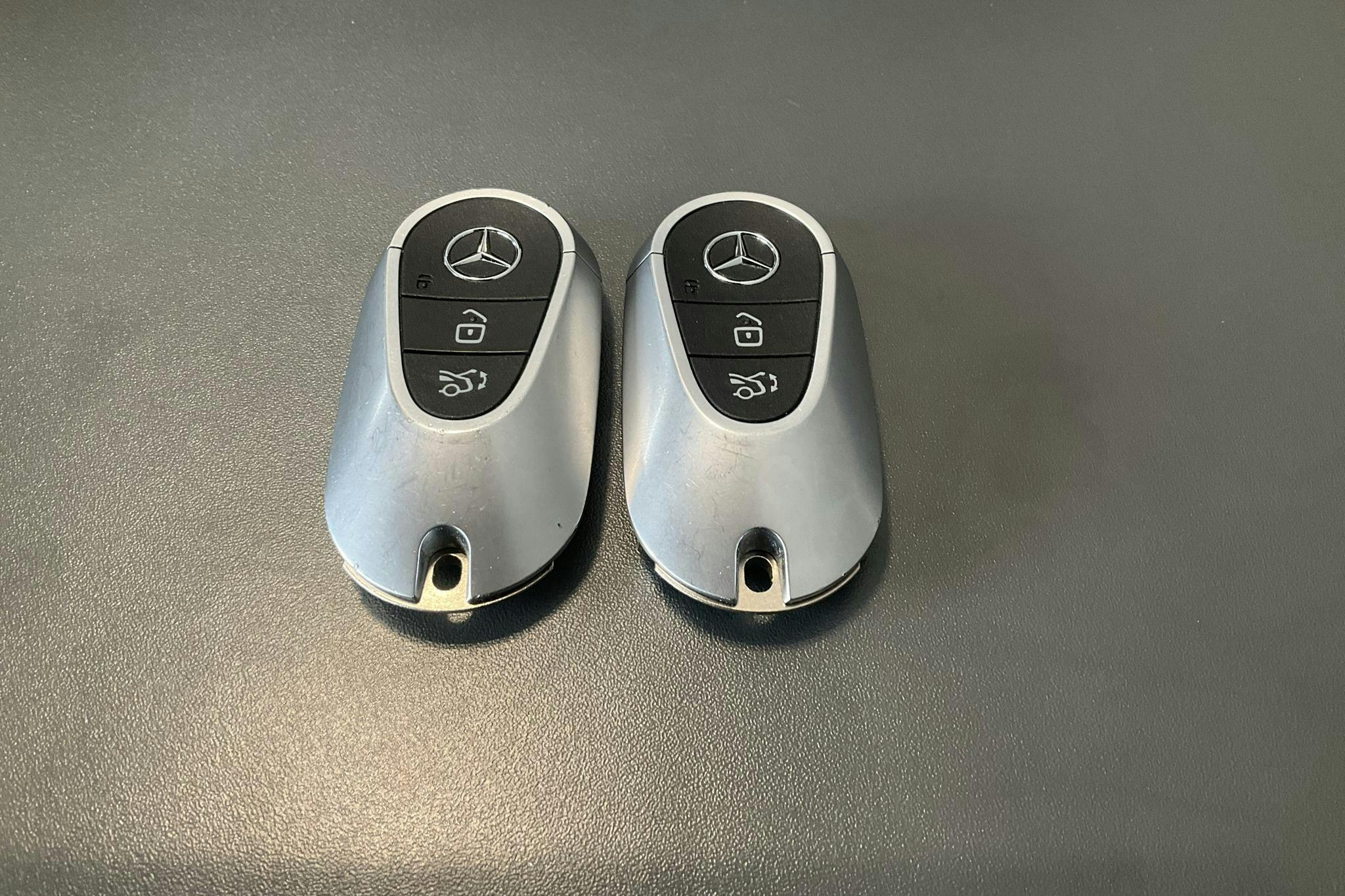 Mercedes C 300 e Kombi S206 (333hk) - 11 853 mil - Automat - svart - 2023