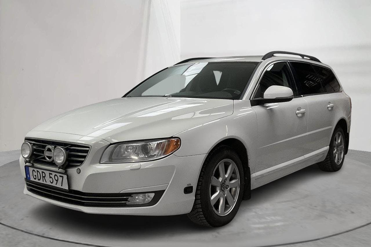 Volvo V70 II D3 (136hk) - 207 190 km - Manualna - biały - 2014