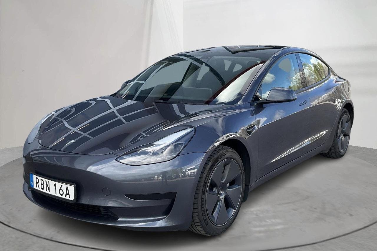 Tesla Model 3 Standard Range RWD - 6 544 mil - Automat - grå - 2022
