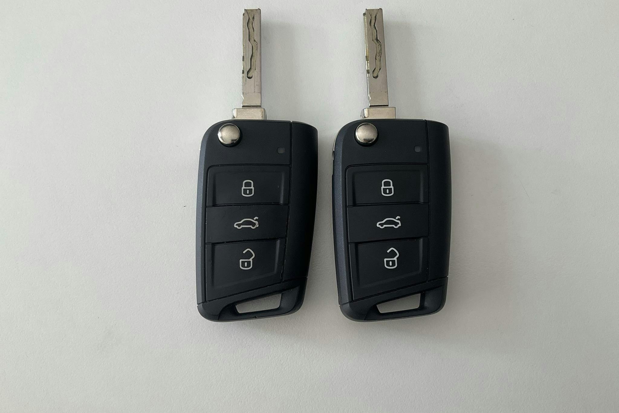 VW T-Roc 1.5 TSI (150hk) - 592 mil - Automat - grå - 2022