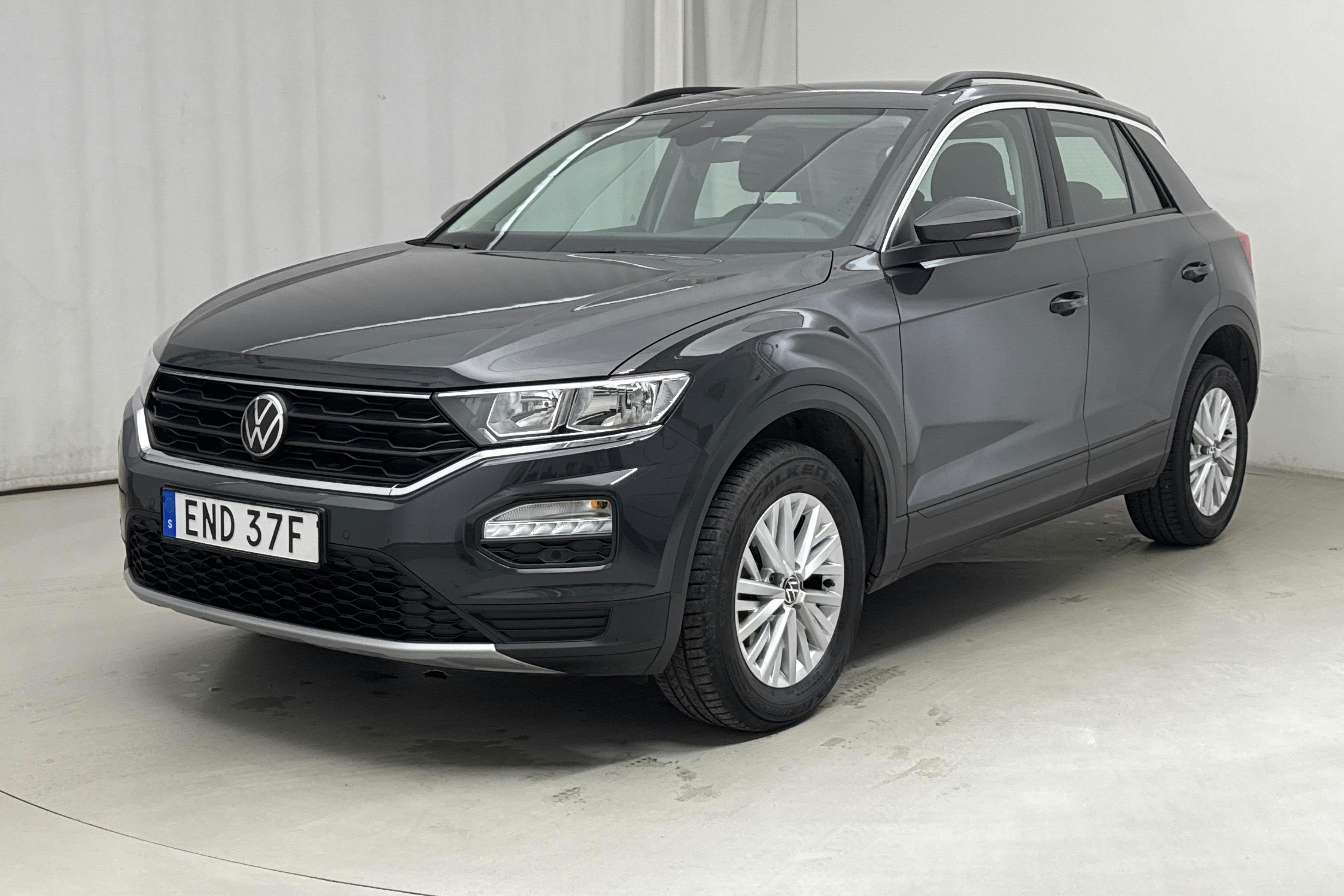 VW T-Roc 1.5 TSI (150hk) - 5 920 km - Automatic - gray - 2022