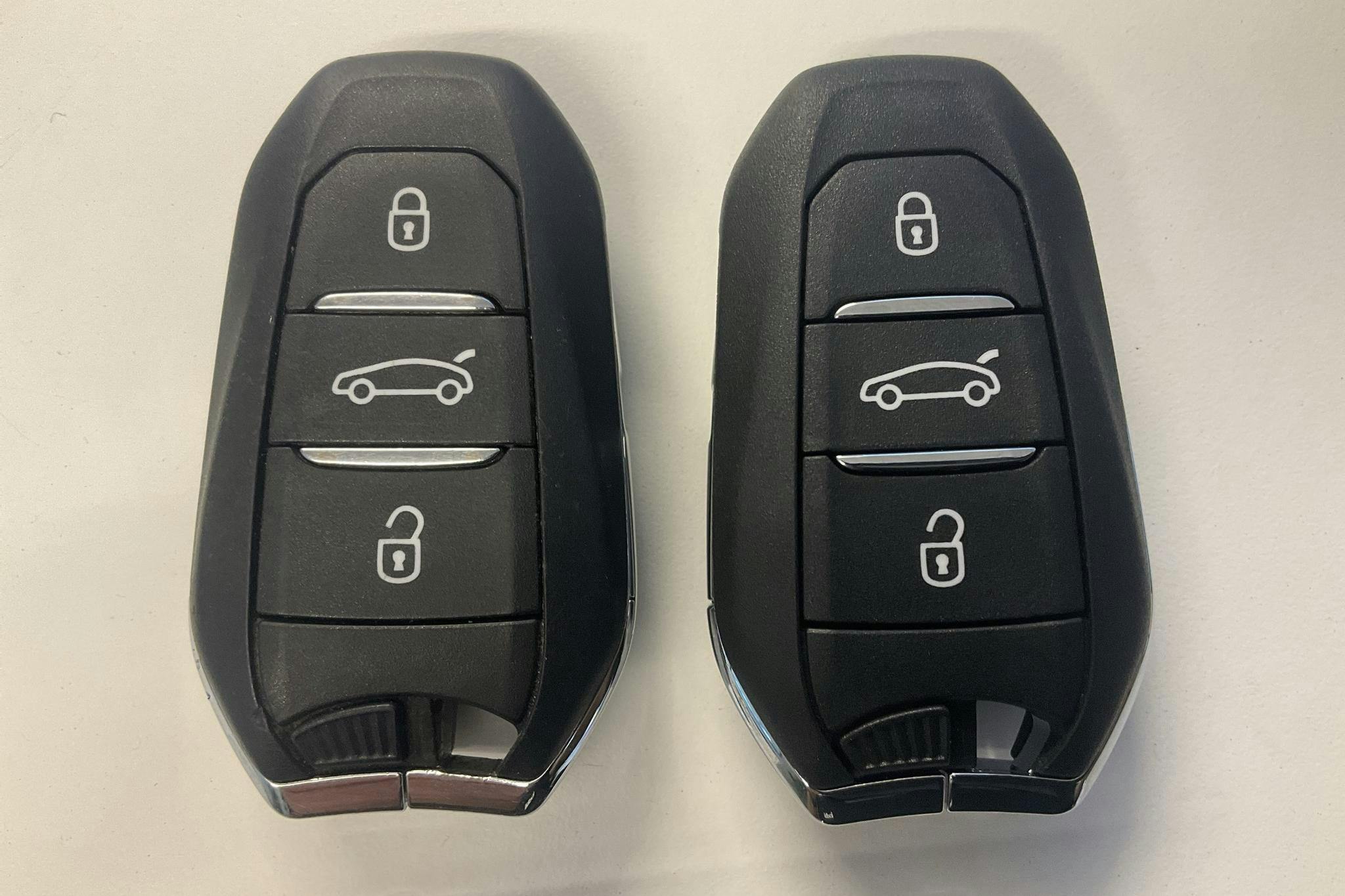 Opel Mokka-e (136hk) - 5 844 mil - Automat - svart - 2021