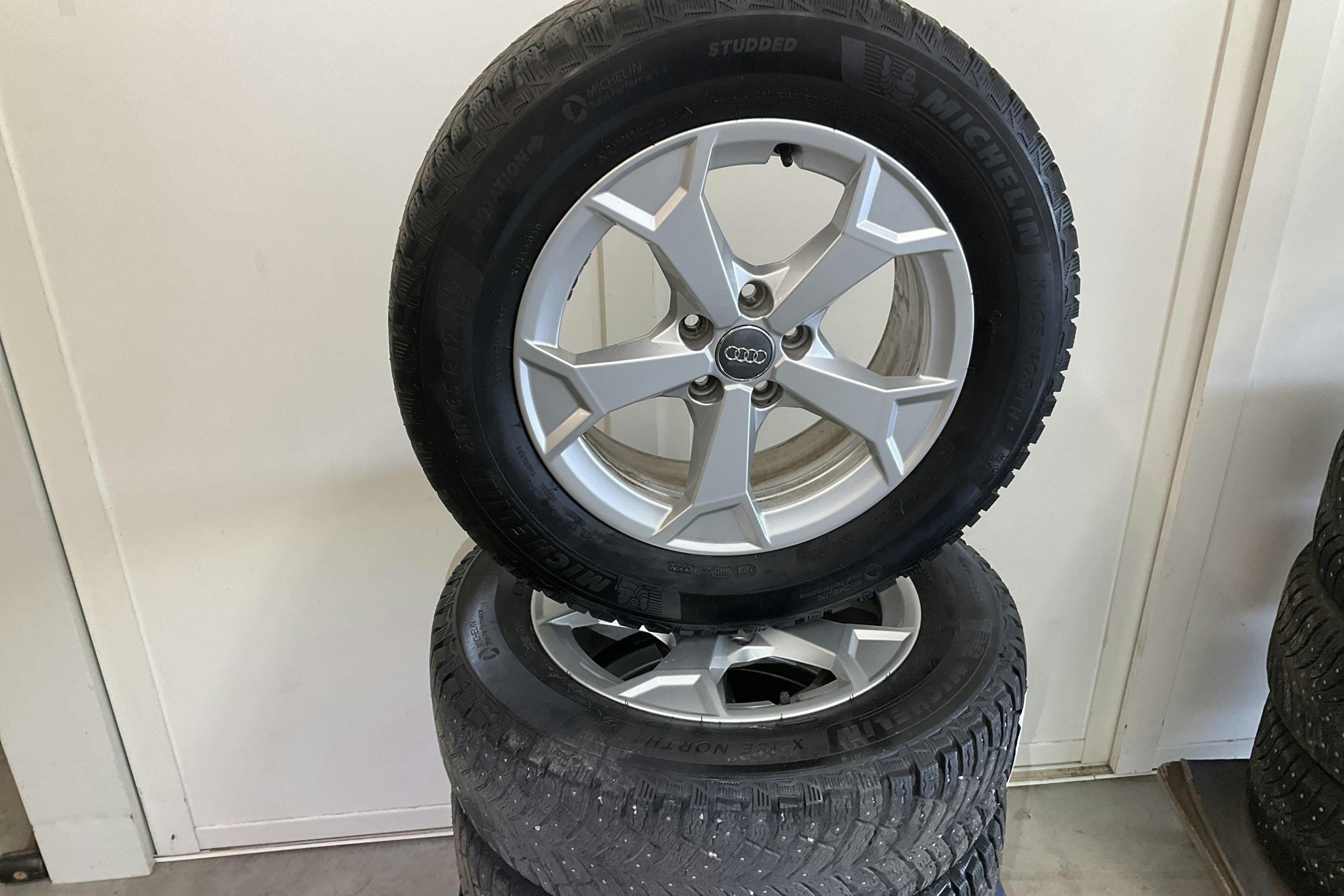 Audi Q3 Sportback 40 TDI quattro (200hk) - 13 725 mil - Automat - svart - 2021