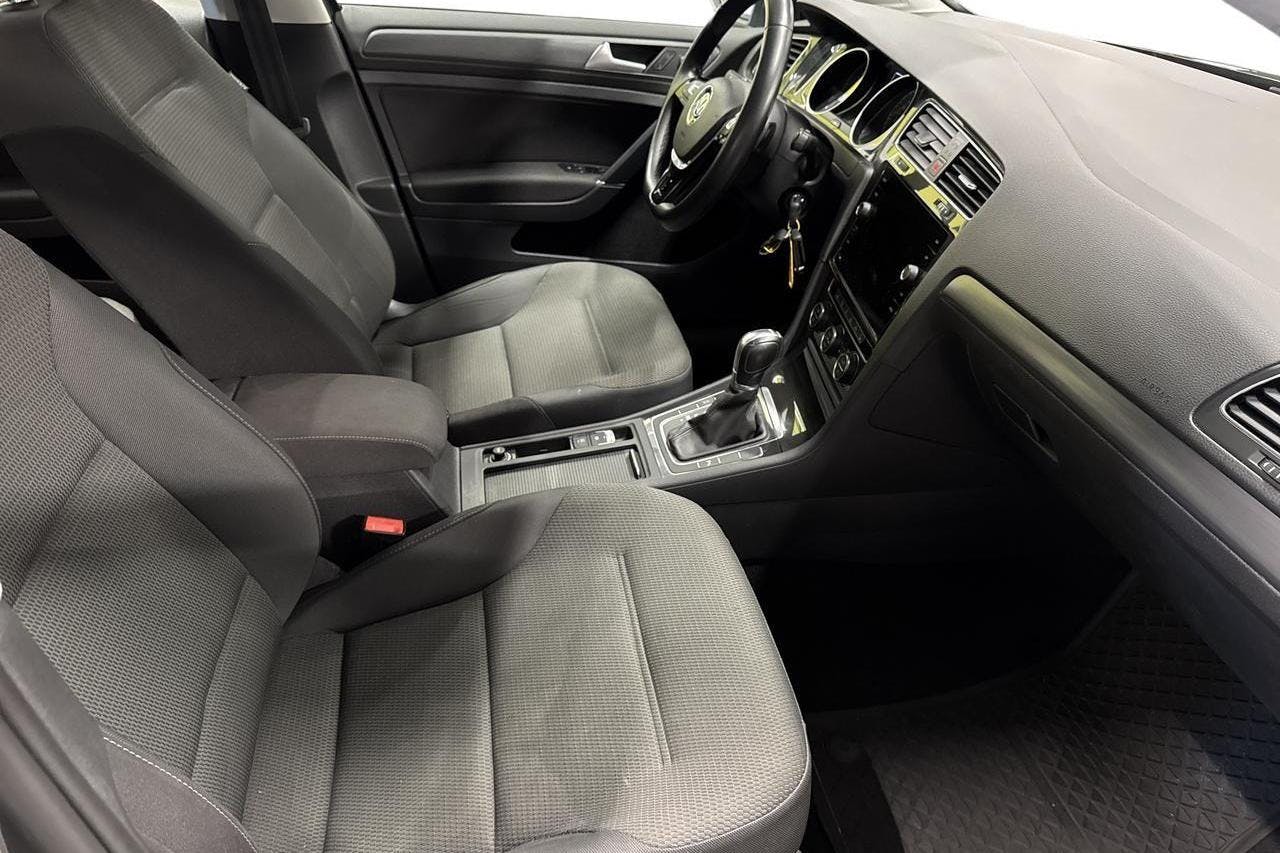 VW Golf VII 1.6 TDI Sportscombi (115hk) - 14 665 mil - Automat - Dark Grey - 2019