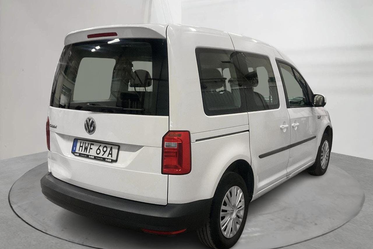 VW Caddy 2.0 TDI Skåp (102hk) - 5 673 mil - Manuell - vit - 2020