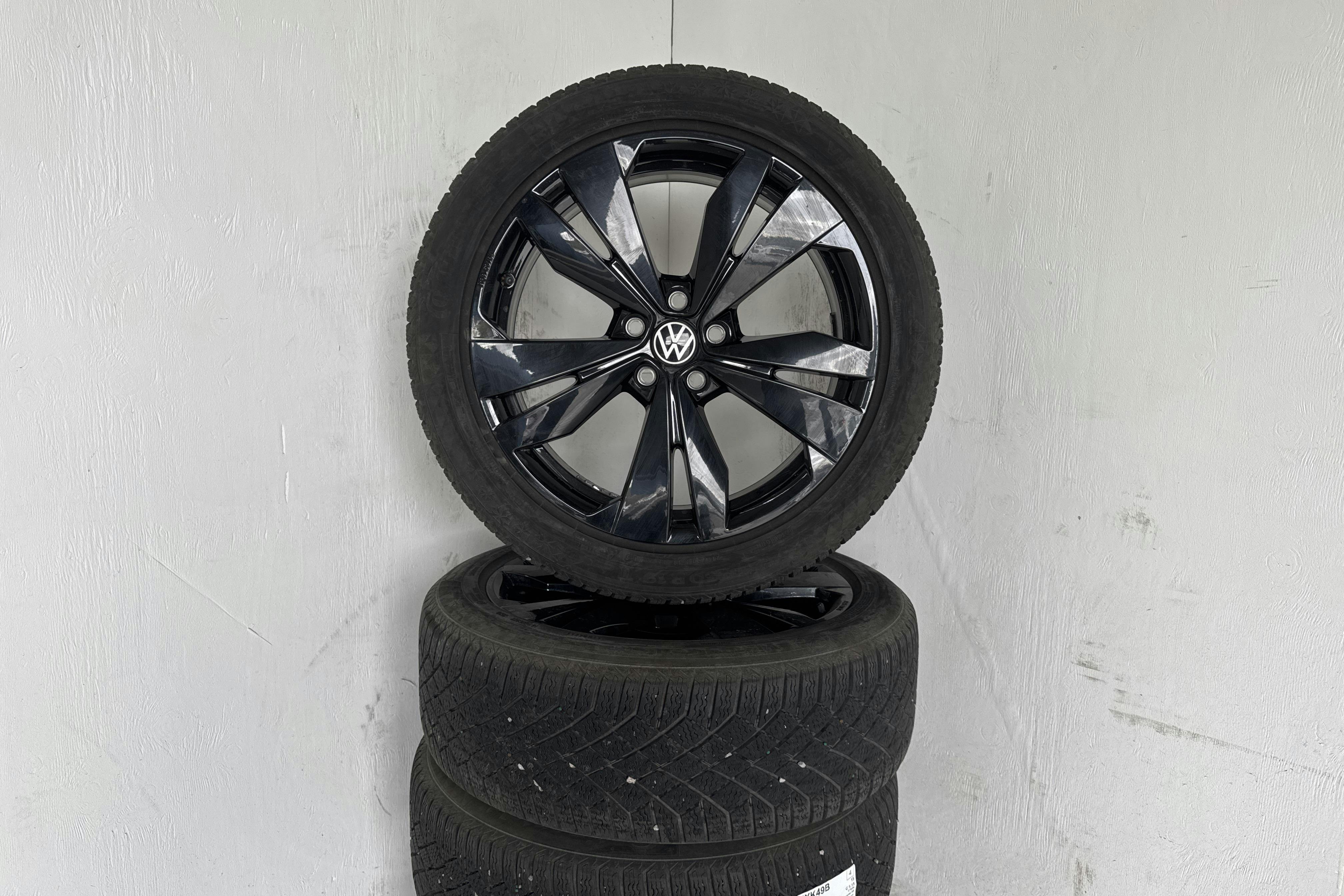 VW ID.3 77kWh (204hk) - 6 482 mil - Automat - Dark Grey - 2022