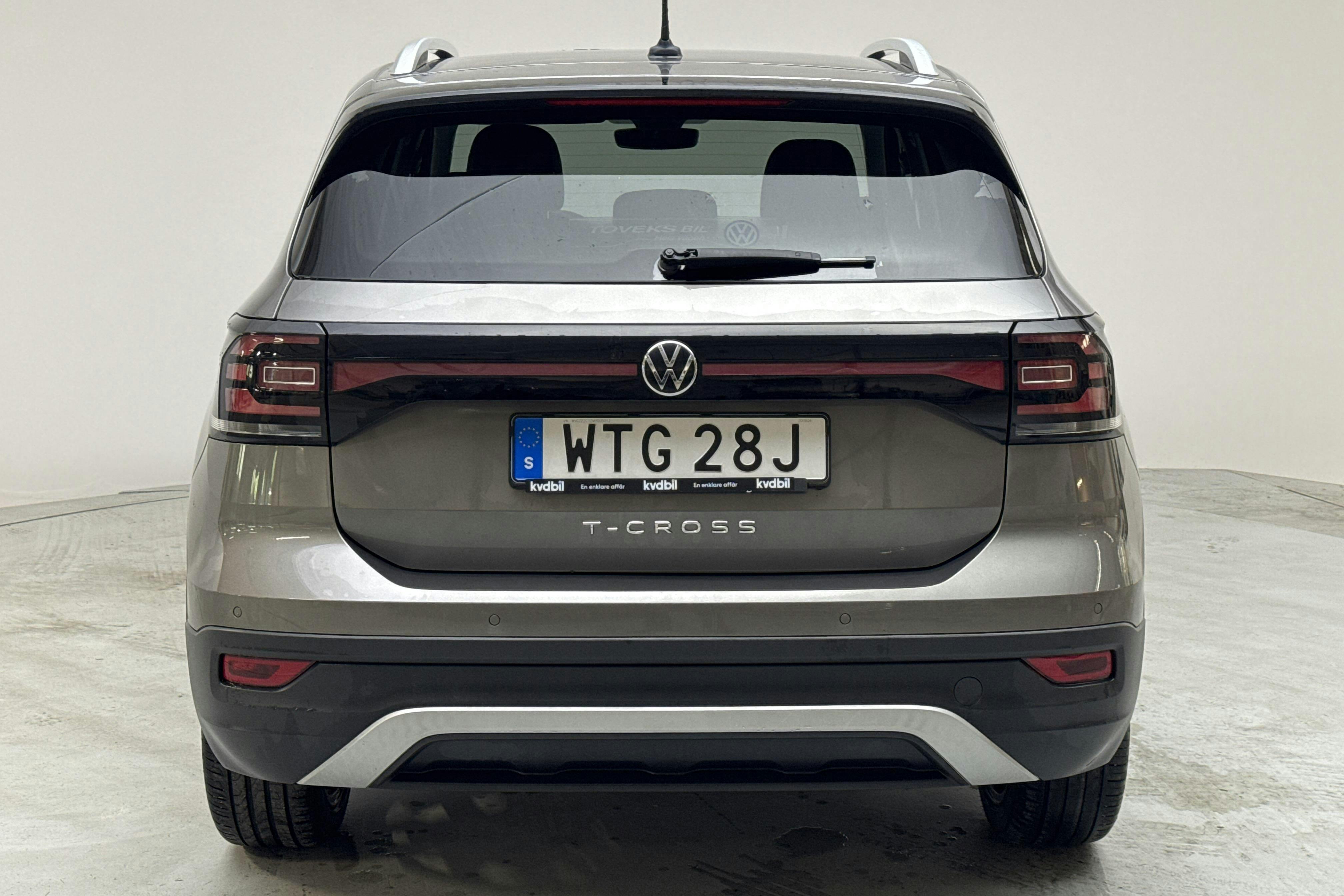 VW T-Cross 1.0 TSI (115hk) - 8 225 mil - Automat - grå - 2021