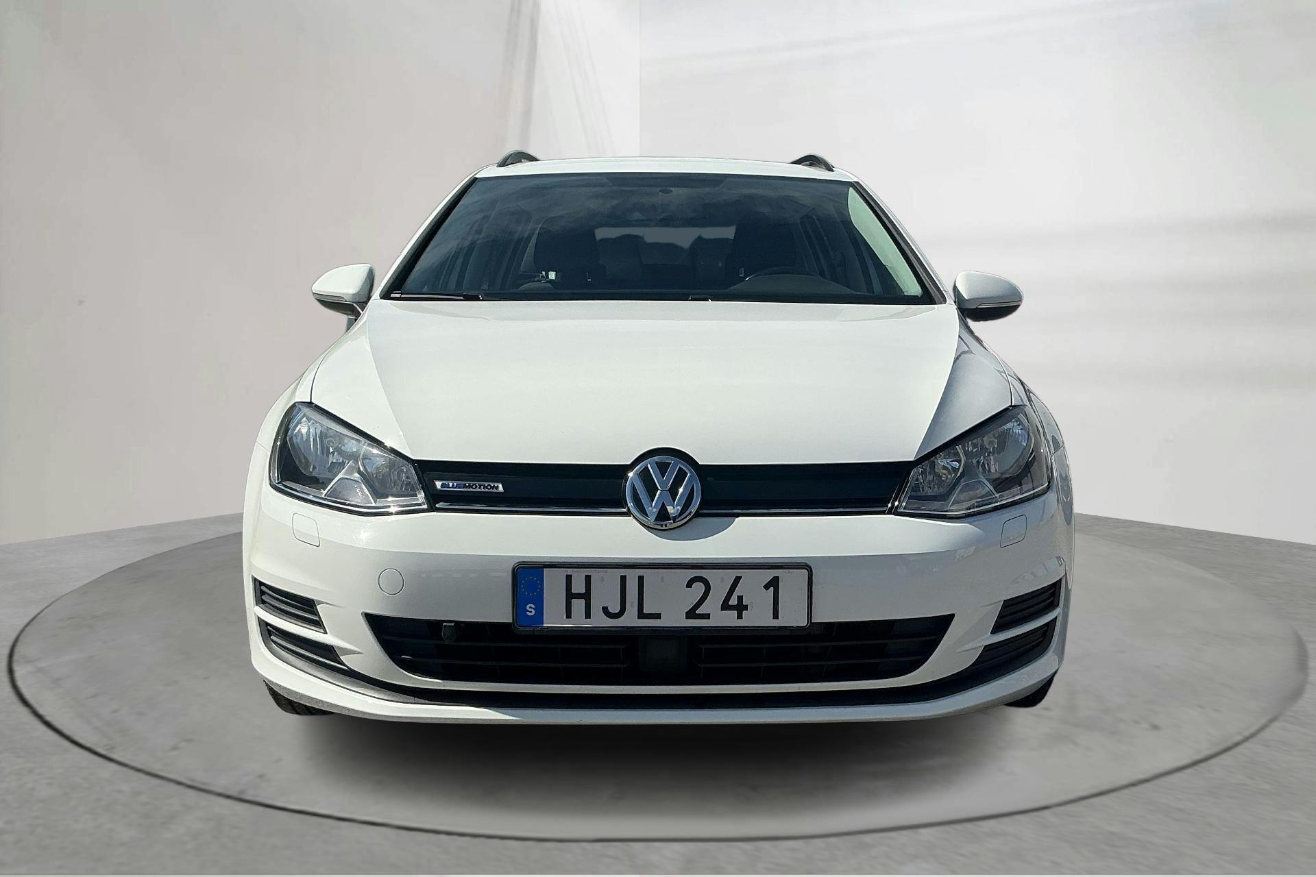 VW Golf VII 1.4 TGI BlueMotion Sportscombi (110hk) - 77 480 km - Käsitsi - valge - 2015