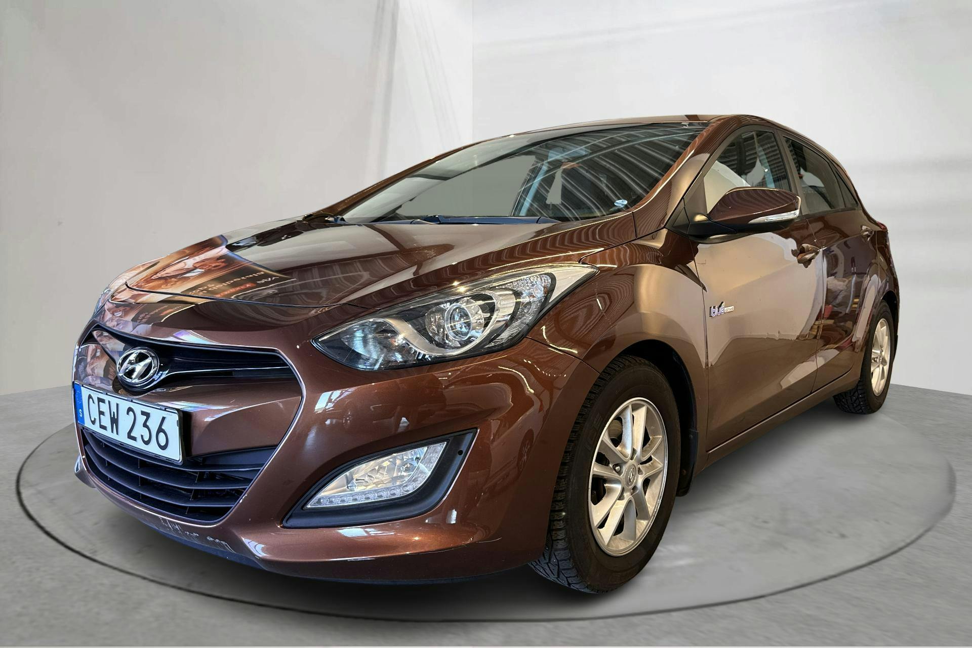 Hyundai i30 1.6 CRDi 5dr (110hk) - 147 620 km - Manual - brown - 2014