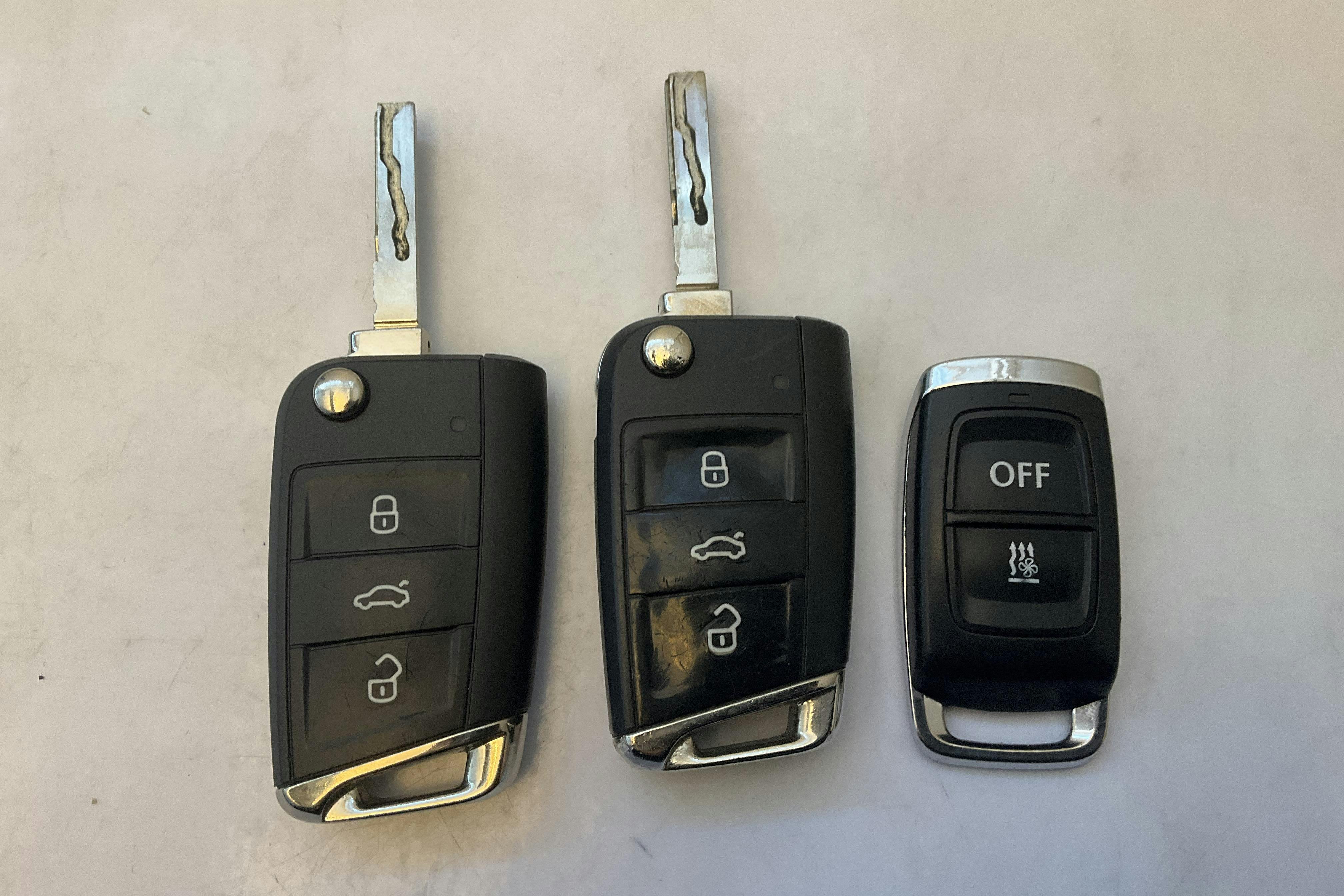 VW Tiguan 2.0 TDI 4MOTION (190hk) - 12 439 mil - Automat - vit - 2018