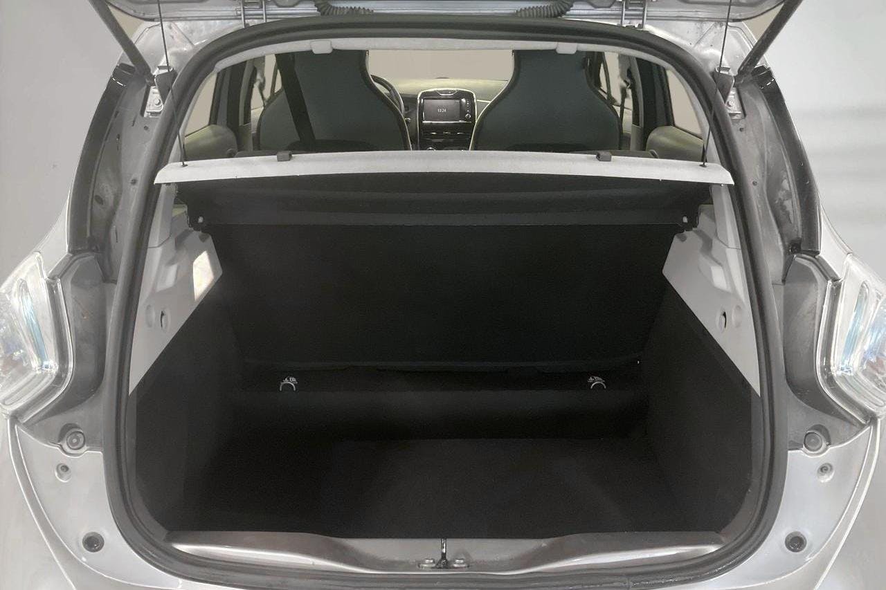 Renault Zoe 22 kWh R88 (88hk) - 7 353 mil - Automat - grå - 2016