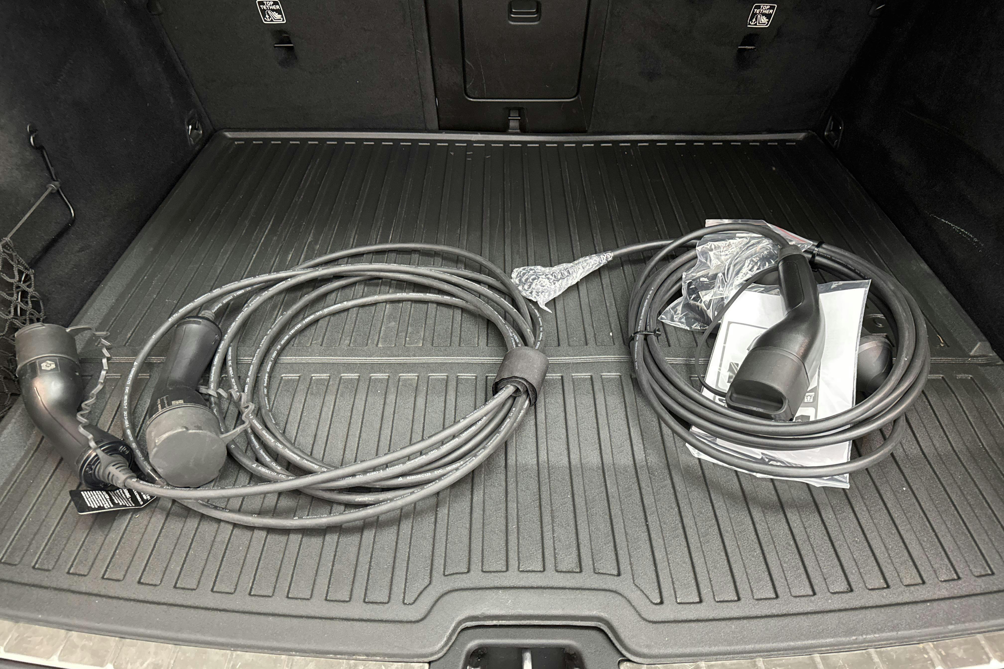 Volvo XC60 T6 AWD Recharge (350hk) - 32 460 km - Automatic - Dark Blue - 2022