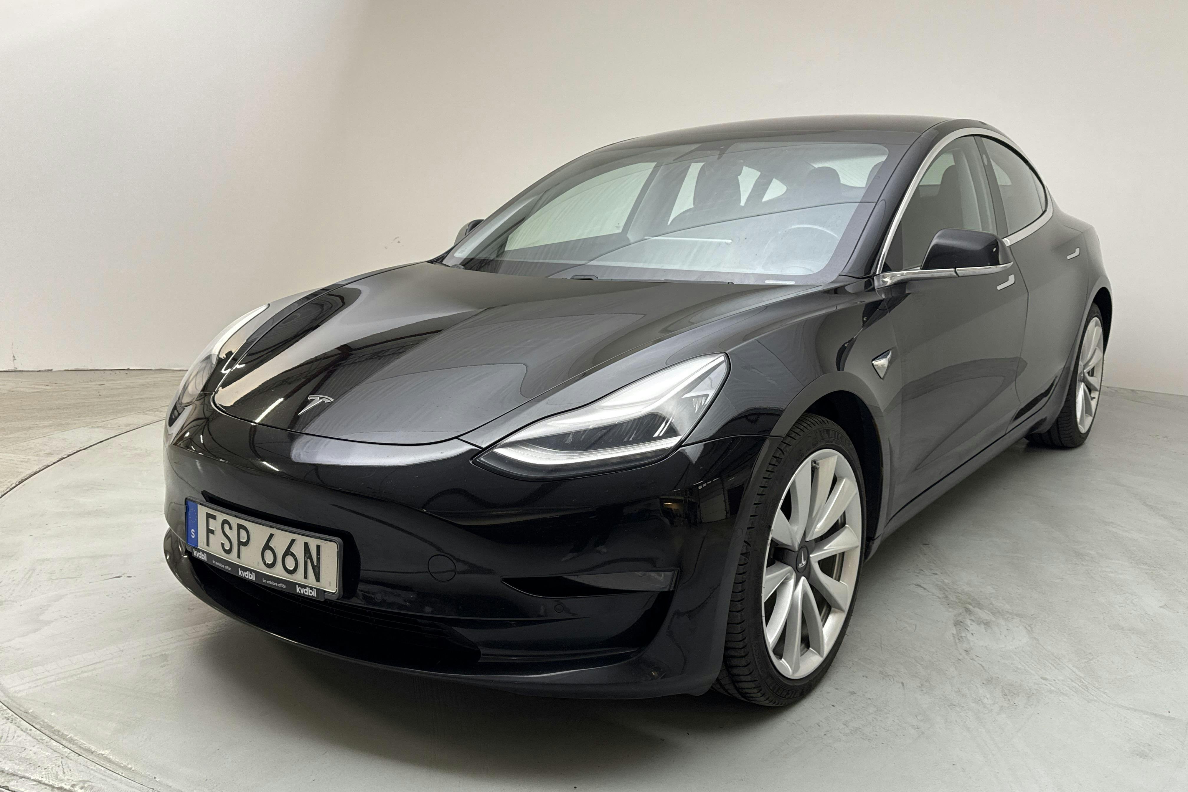 Tesla Model 3 Long Range Dual Motor AWD - 14 072 mil - Automat - svart - 2019