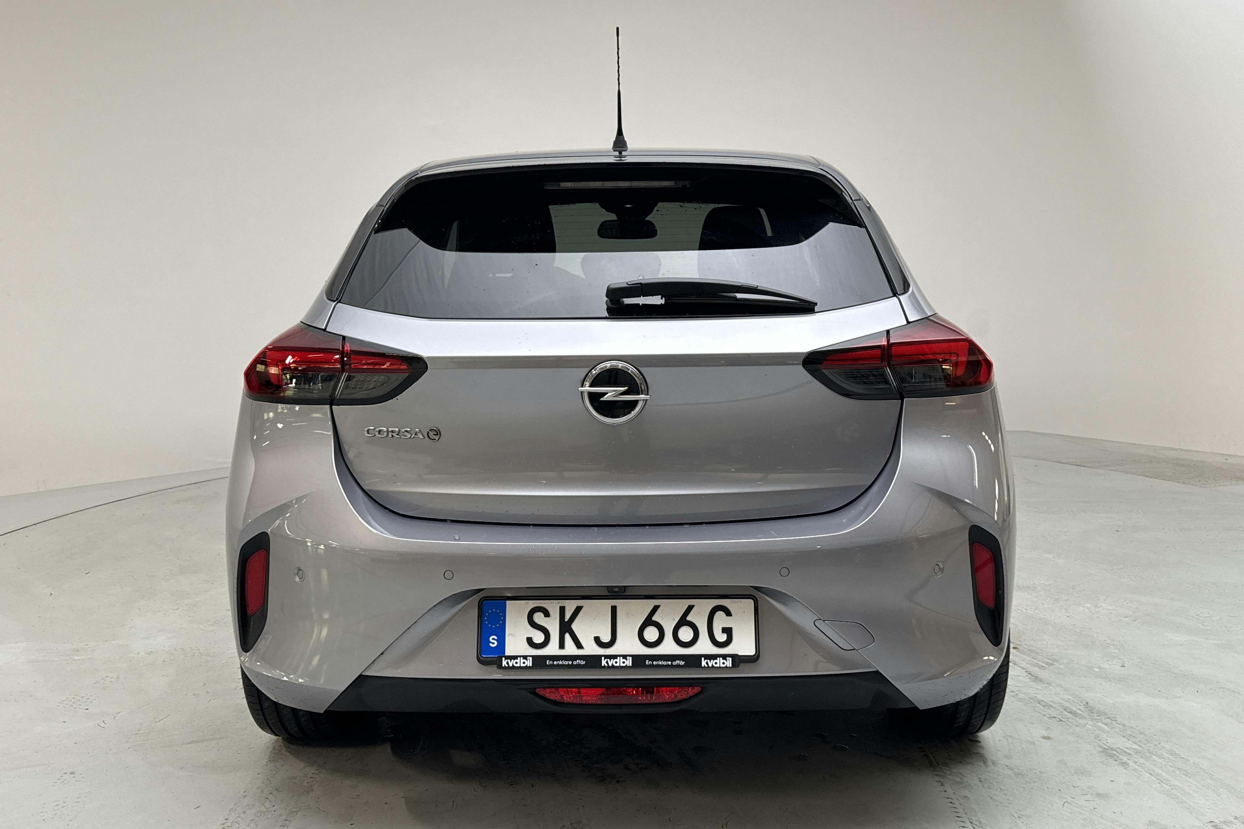 Opel Corsa-e 50 kWh 5dr (136hk) - 4 128 mil - Automat - grå - 2022