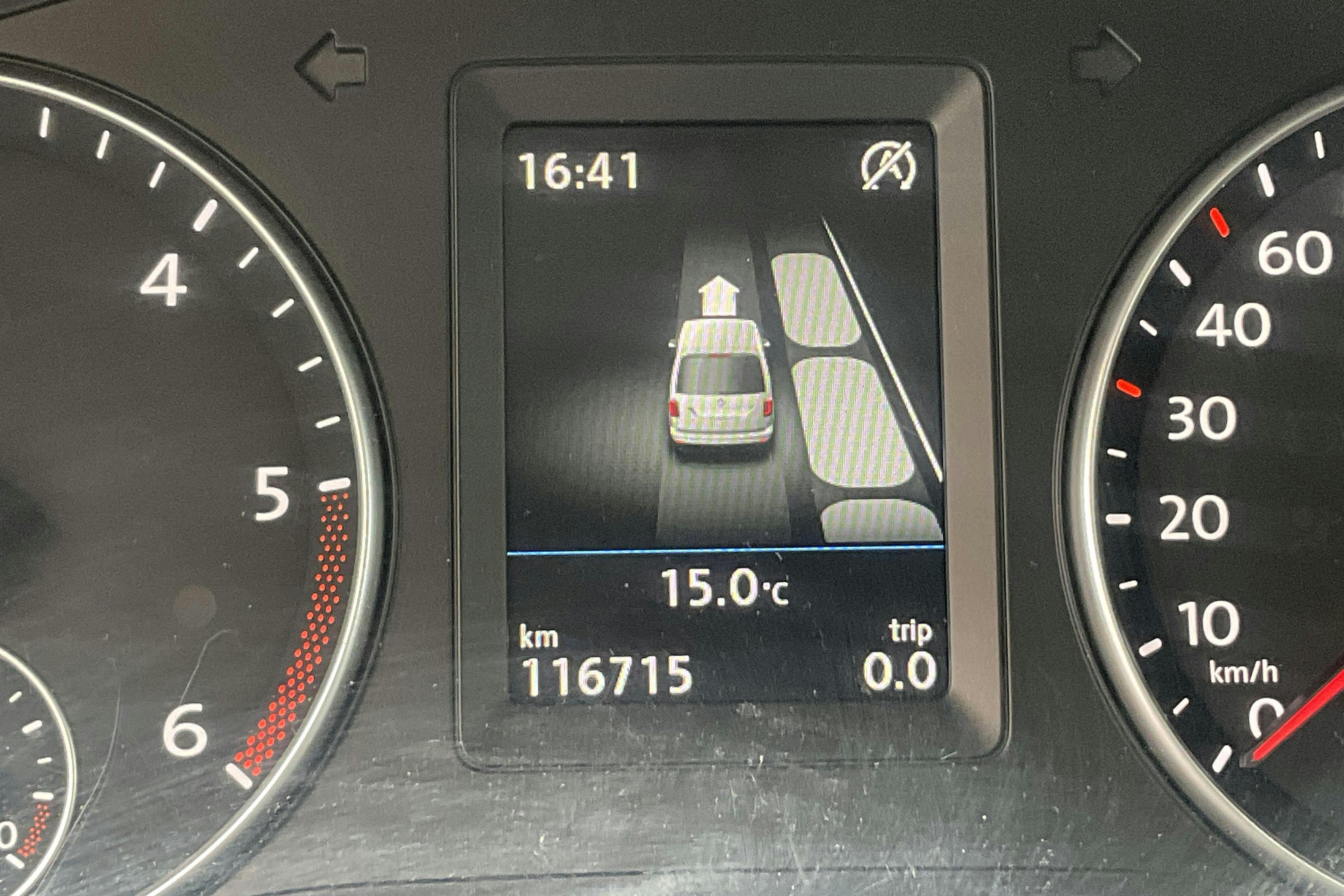 VW Caddy 2.0 TDI Skåp 4MOTION (150hk) - 11 672 mil - Automat - silver - 2020