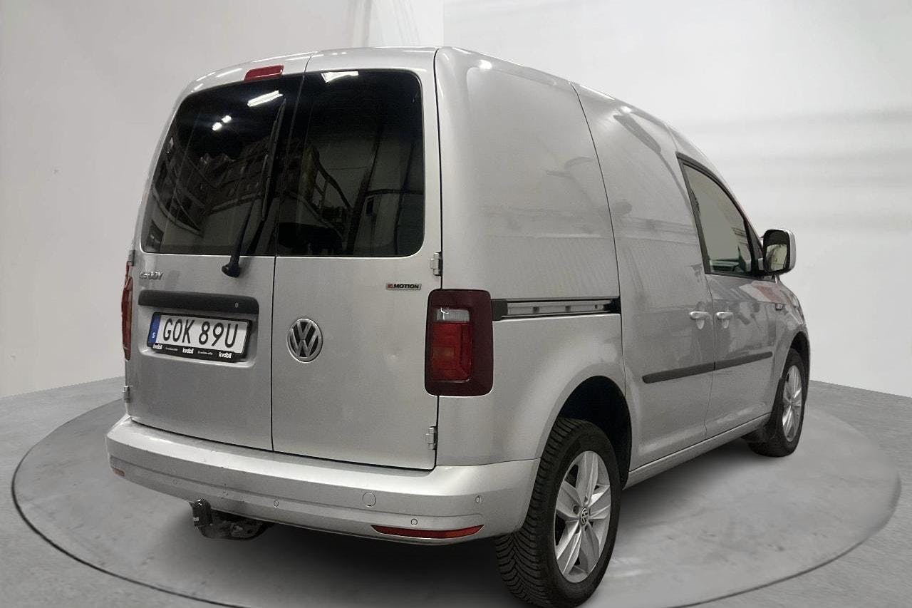 VW Caddy 2.0 TDI Skåp 4MOTION (150hk) - 11 672 mil - Automat - silver - 2020