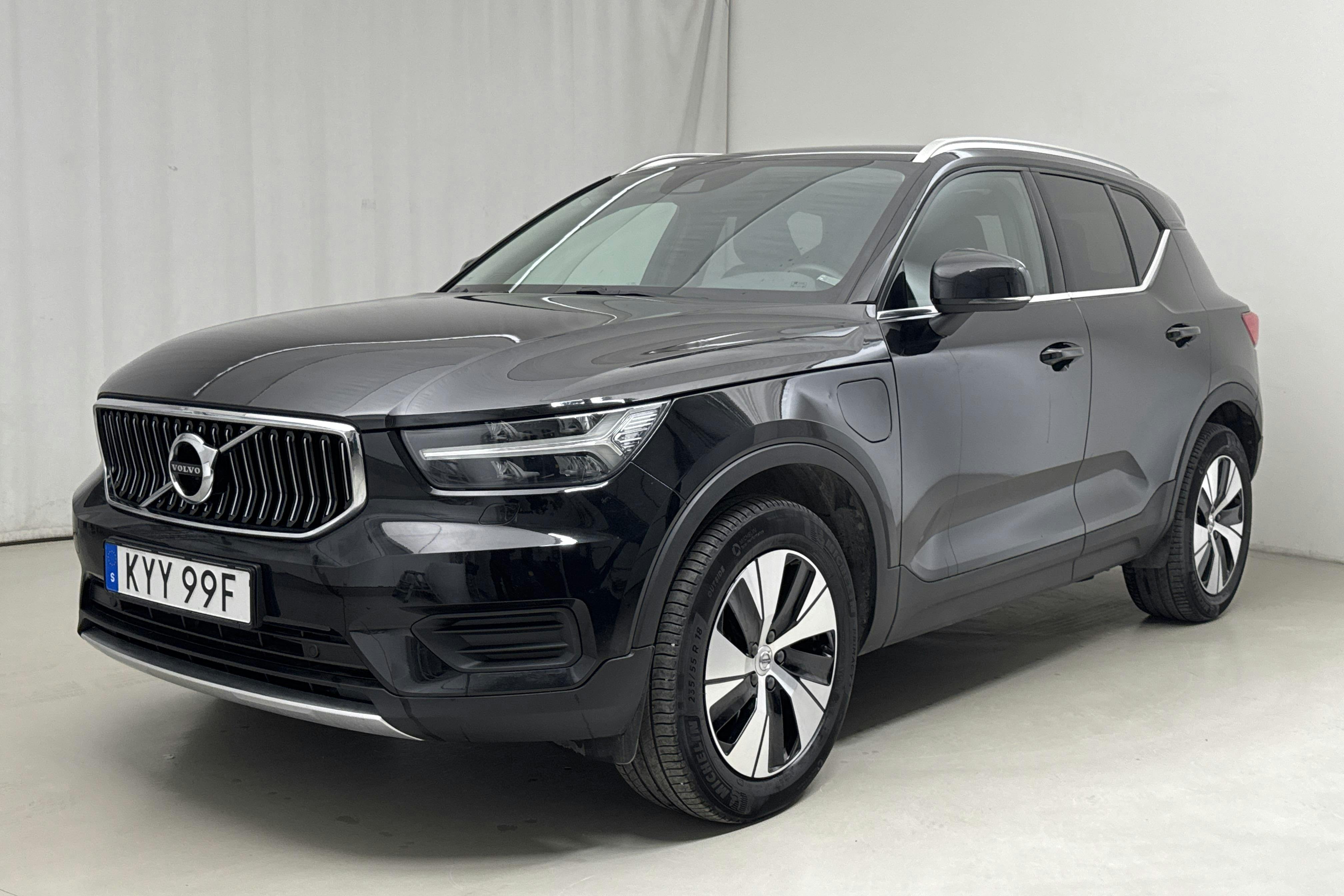 Volvo XC40 T4 2WD Recharge (211hk) - 78 910 km - Automaatne - must - 2022