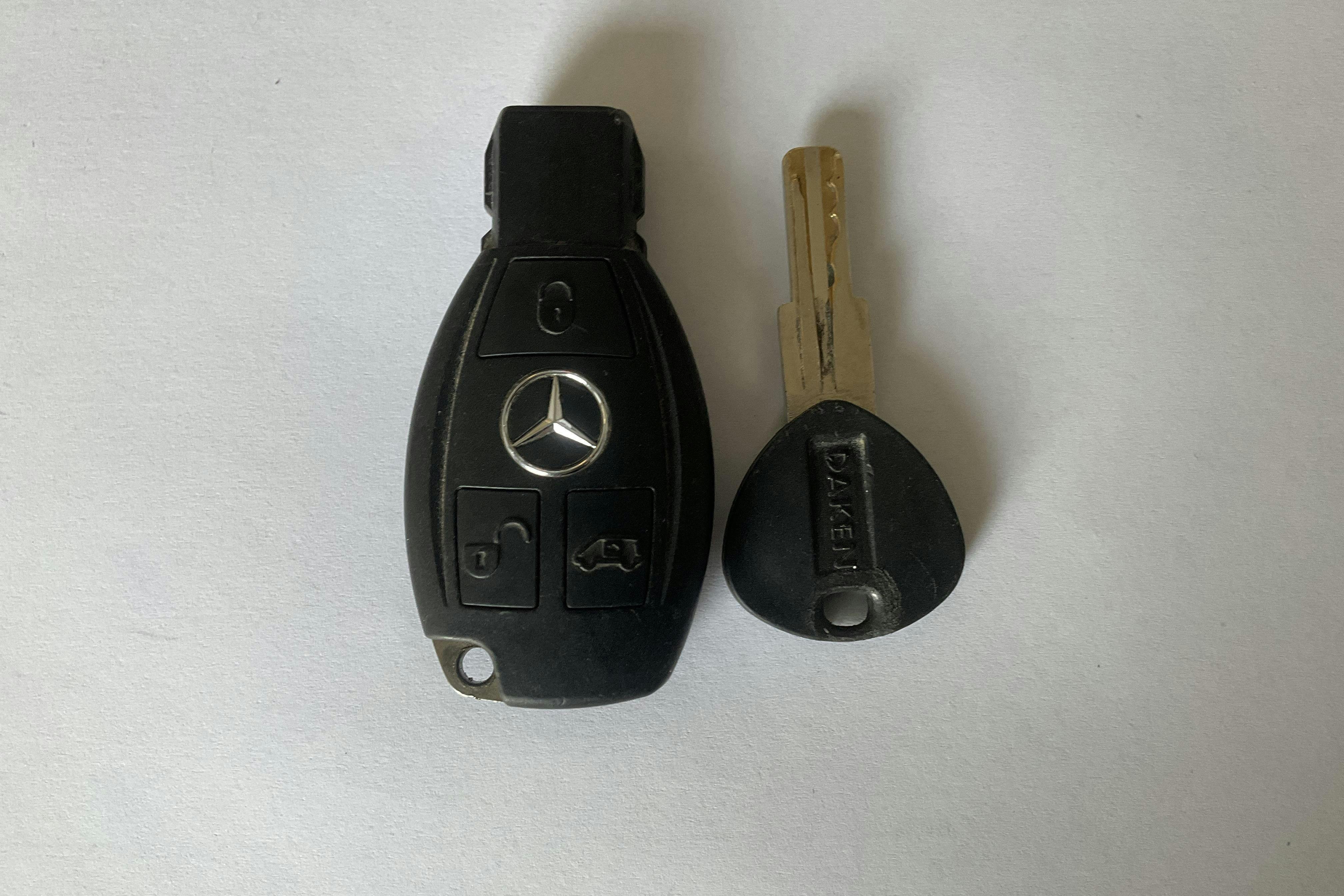 Mercedes Vito 114 CDI 2WD W640 (136hk) - 3 339 mil - Manuell - vit - 2023