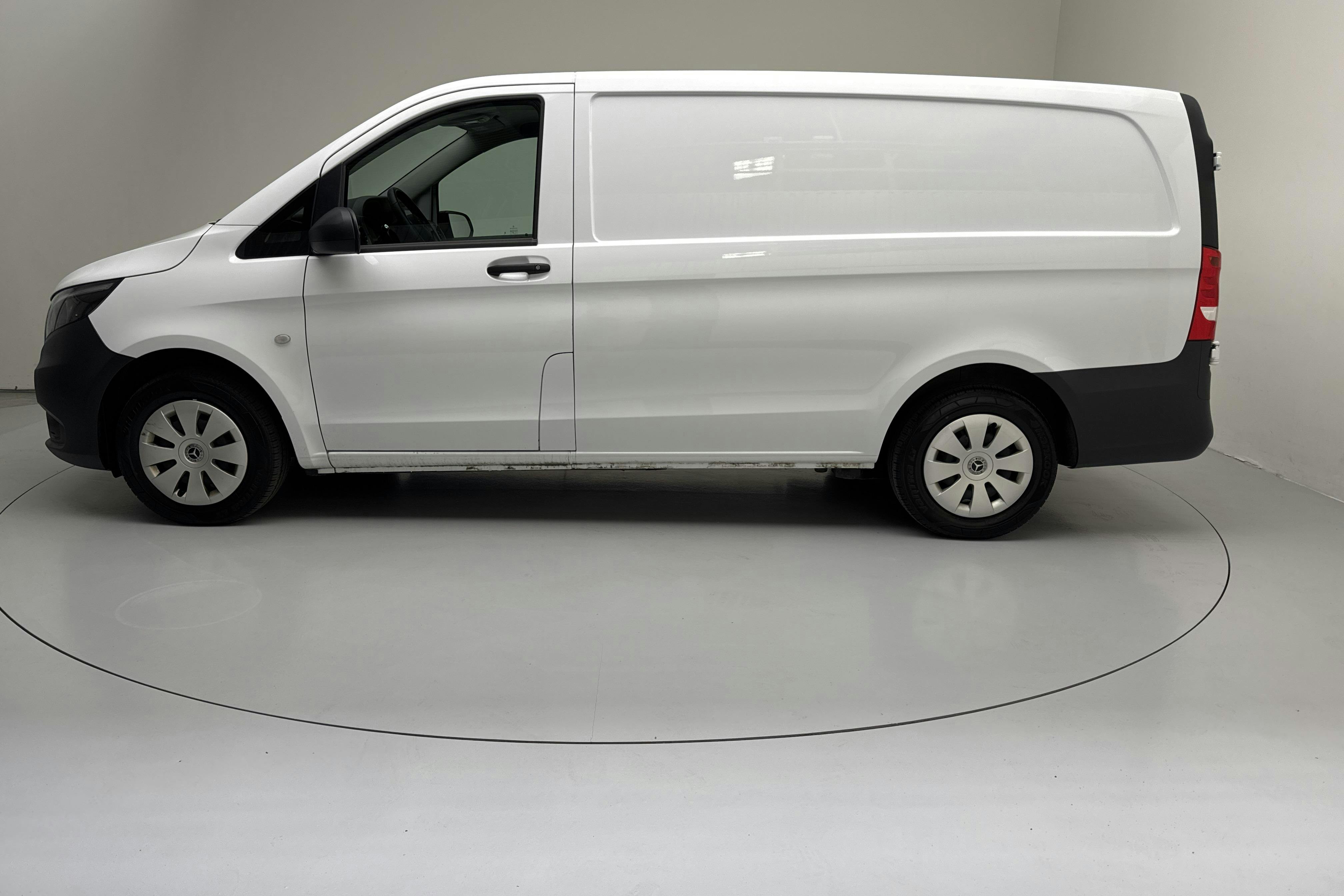 Mercedes Vito 114 CDI 2WD W640 (136hk) - 3 339 mil - Manuell - vit - 2023