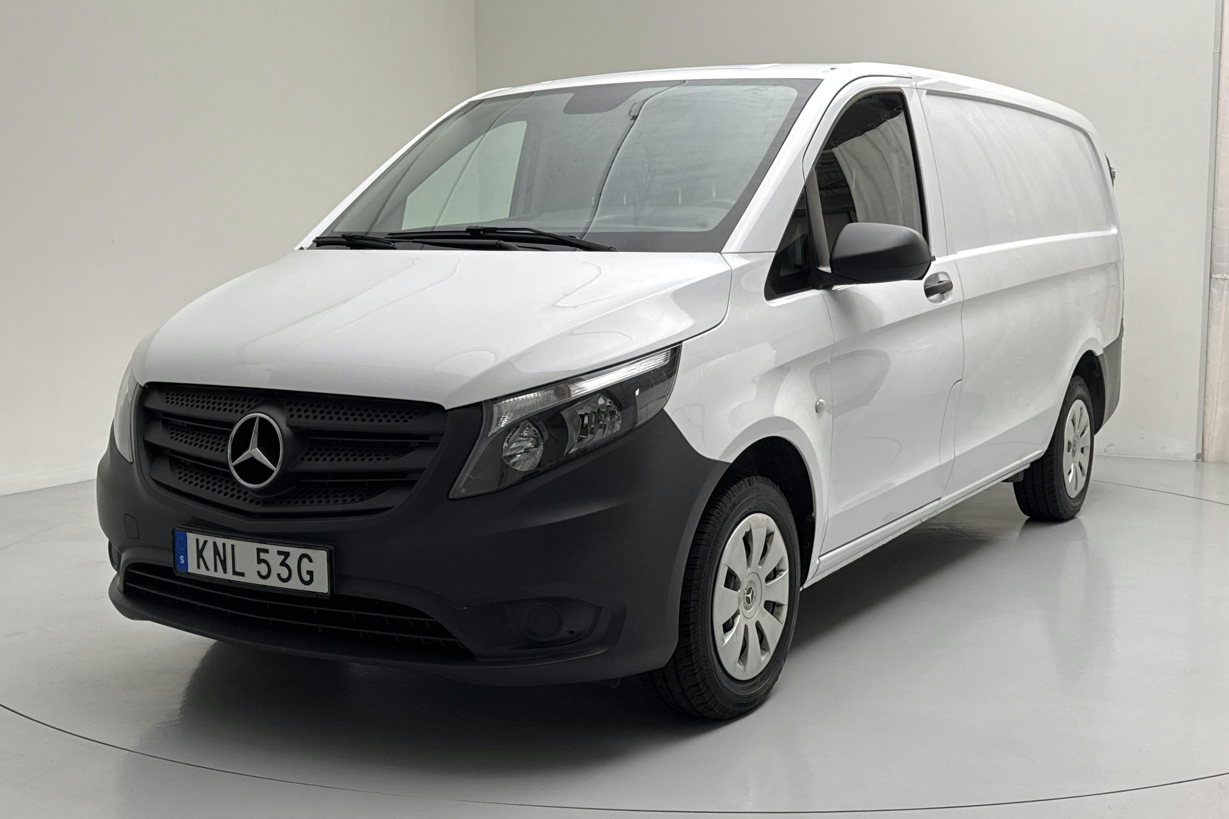 Mercedes Vito 114 CDI 2WD W640 (136hk) - 14 610 km - Manuaalinen - valkoinen - 2023