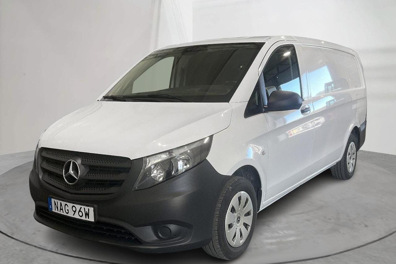 Presentationsfoto 1 av 13: Mercedes Vito 114 CDI 2WD W640 (136hk) - 3 940 mil - Manuell - vit - 2023