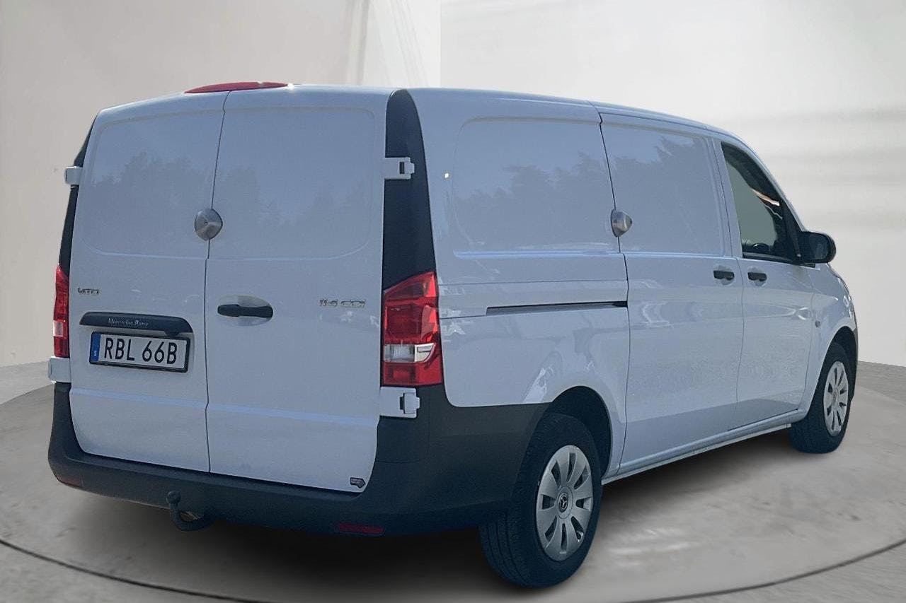 Mercedes Vito 114 CDI 2WD W640 (136hk) - 18 300 km - Käsitsi - valge - 2023