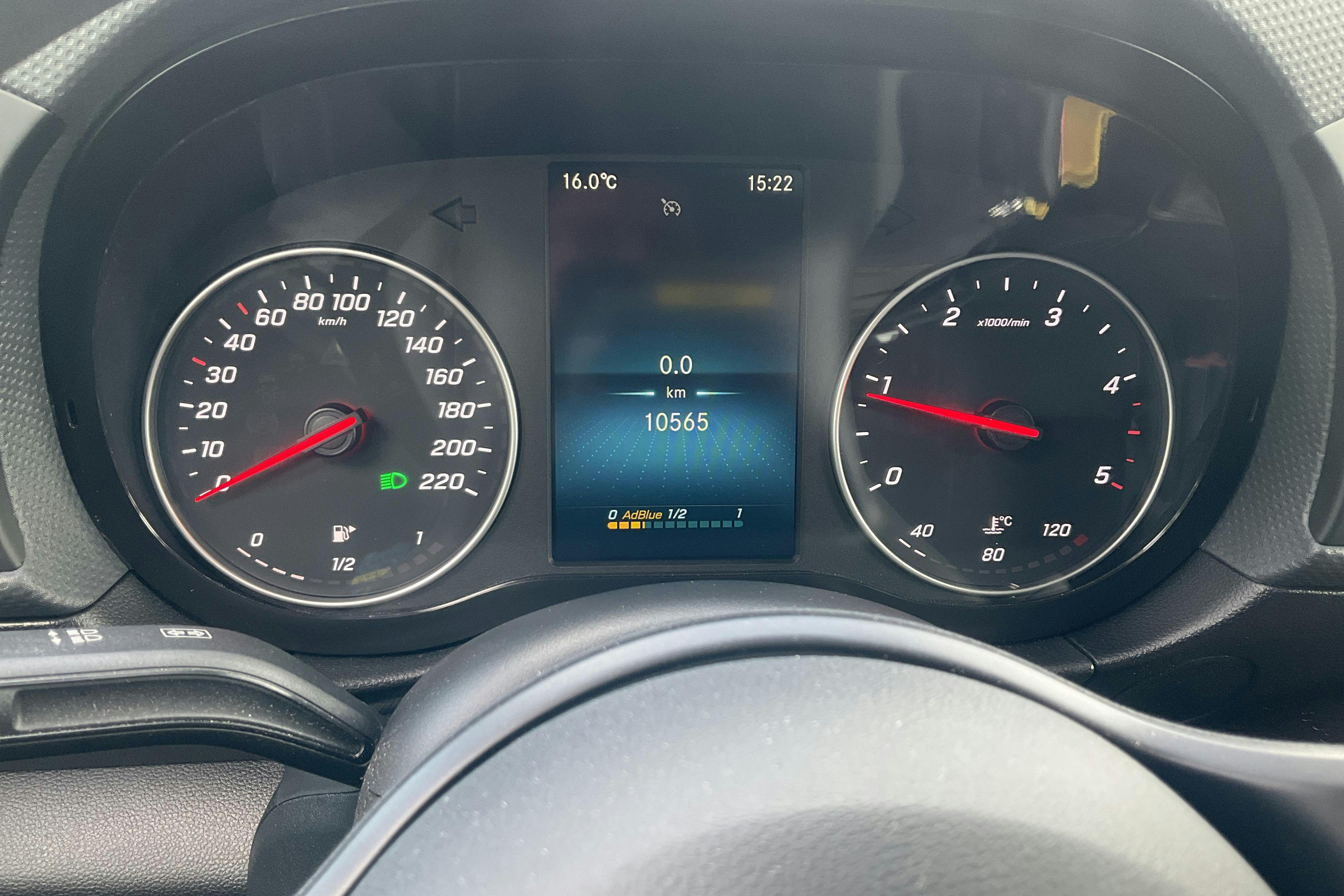 Mercedes Citan 112 1.5 CDI (116hk) - 1 056 mil - Manuell - vit - 2024