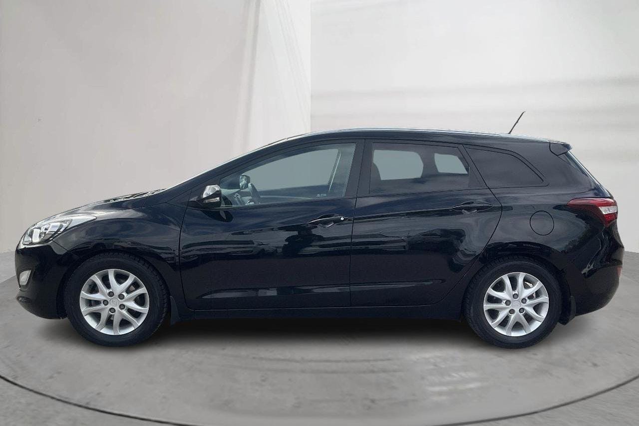 Hyundai i30 1.6 CRDi Kombi (110hk) - 13 164 mil - Manuell - svart - 2014