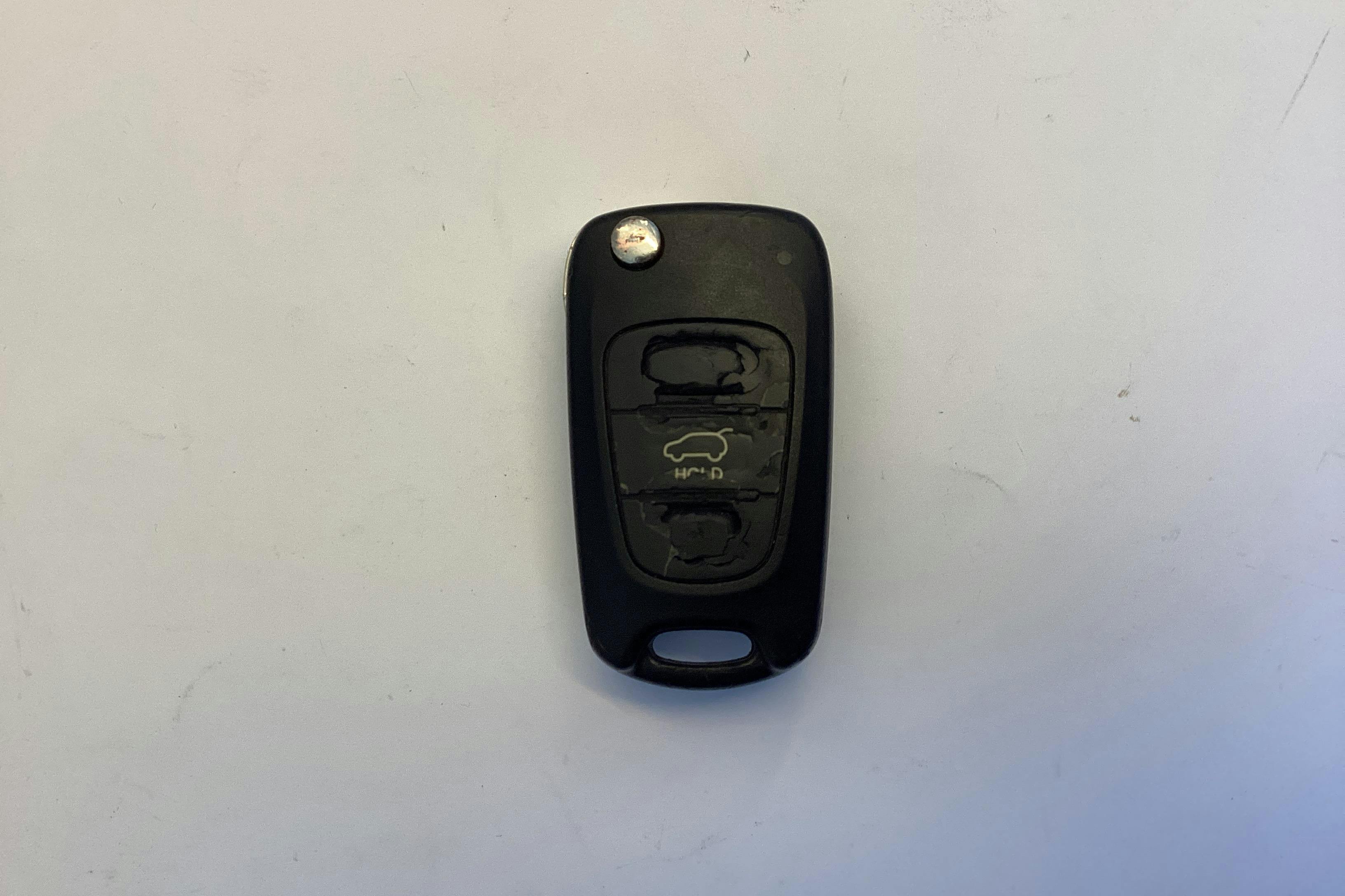 Hyundai i30 1.6 CRDi Kombi (110hk) - 13 164 mil - Manuell - svart - 2014