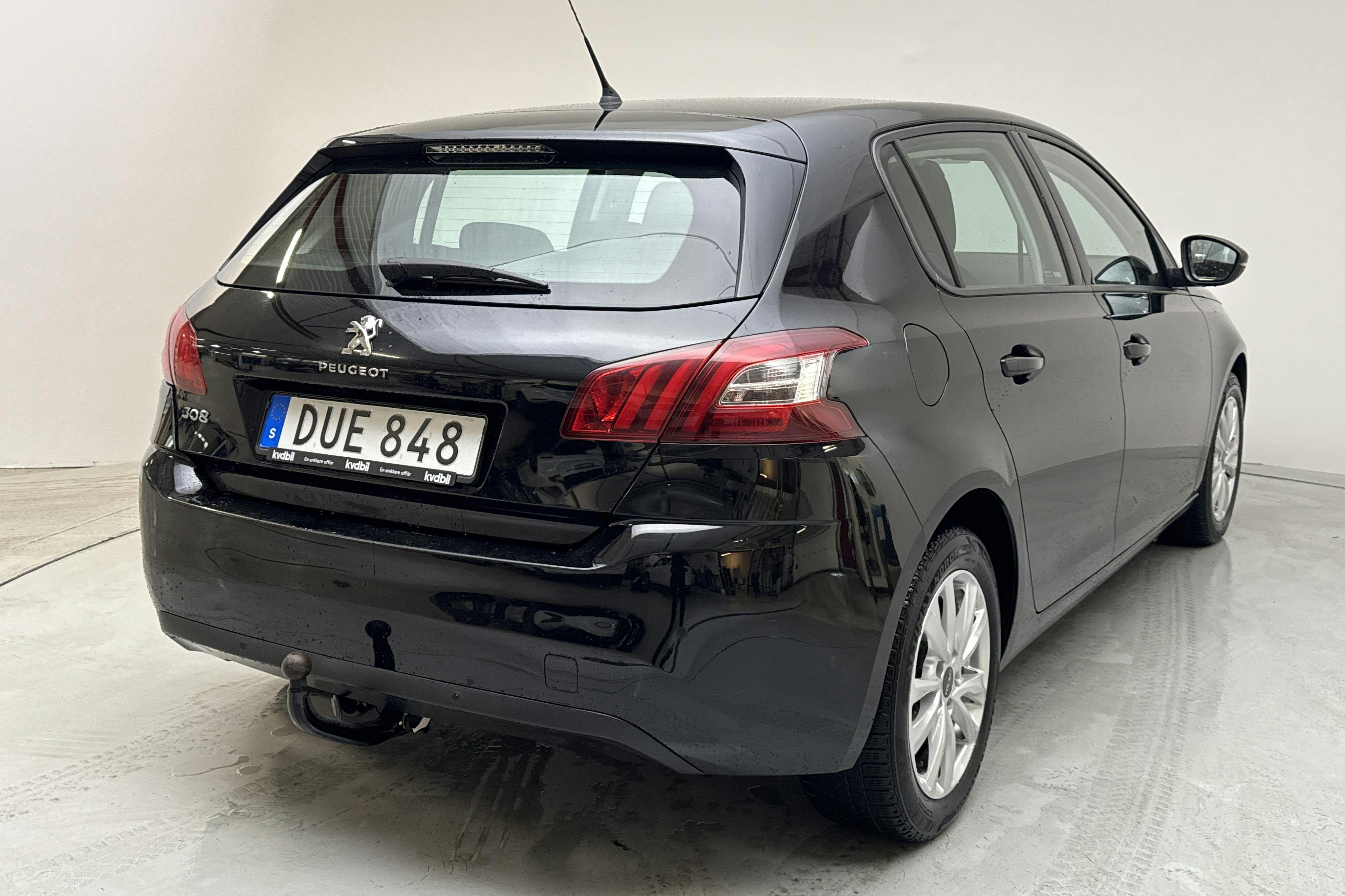 Peugeot 308 PureTech 5dr (130hk) - 12 205 mil - Automat - svart - 2015