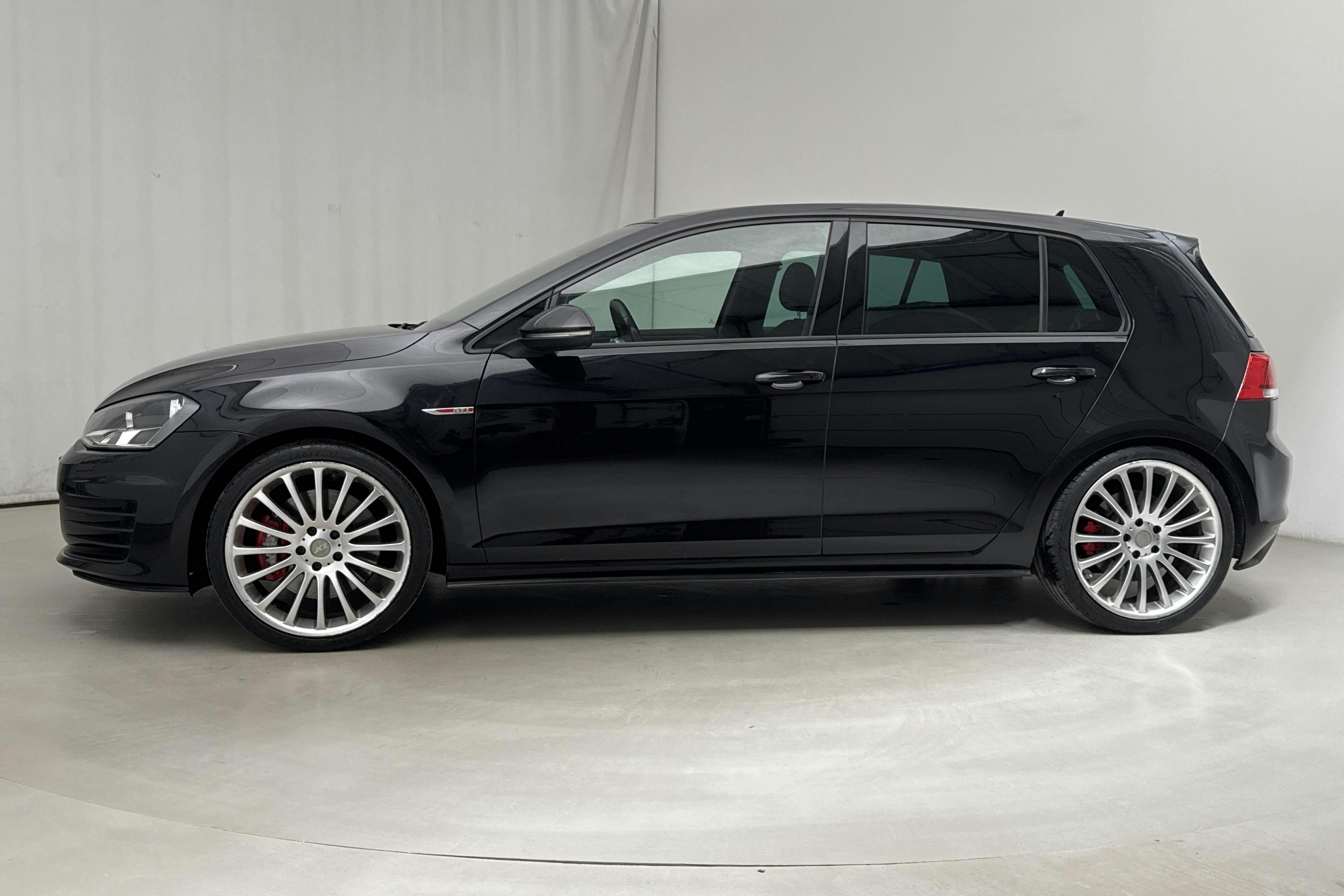 VW Golf VII GTI 5dr (230hk) - 12 314 mil - Manuell - svart - 2016