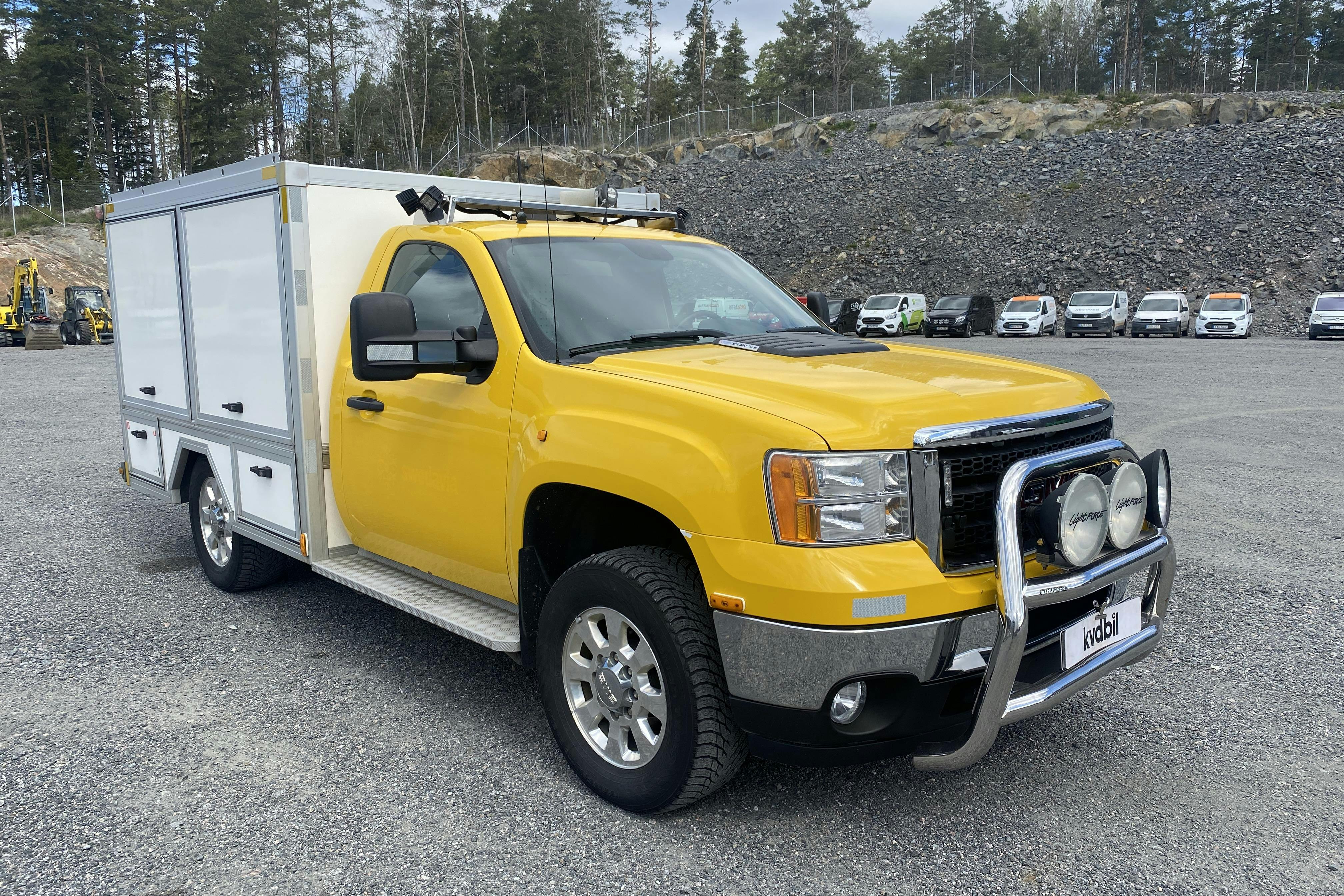 GMC SIERRA 3500 - 113 758 km - Automat - gul - 2011