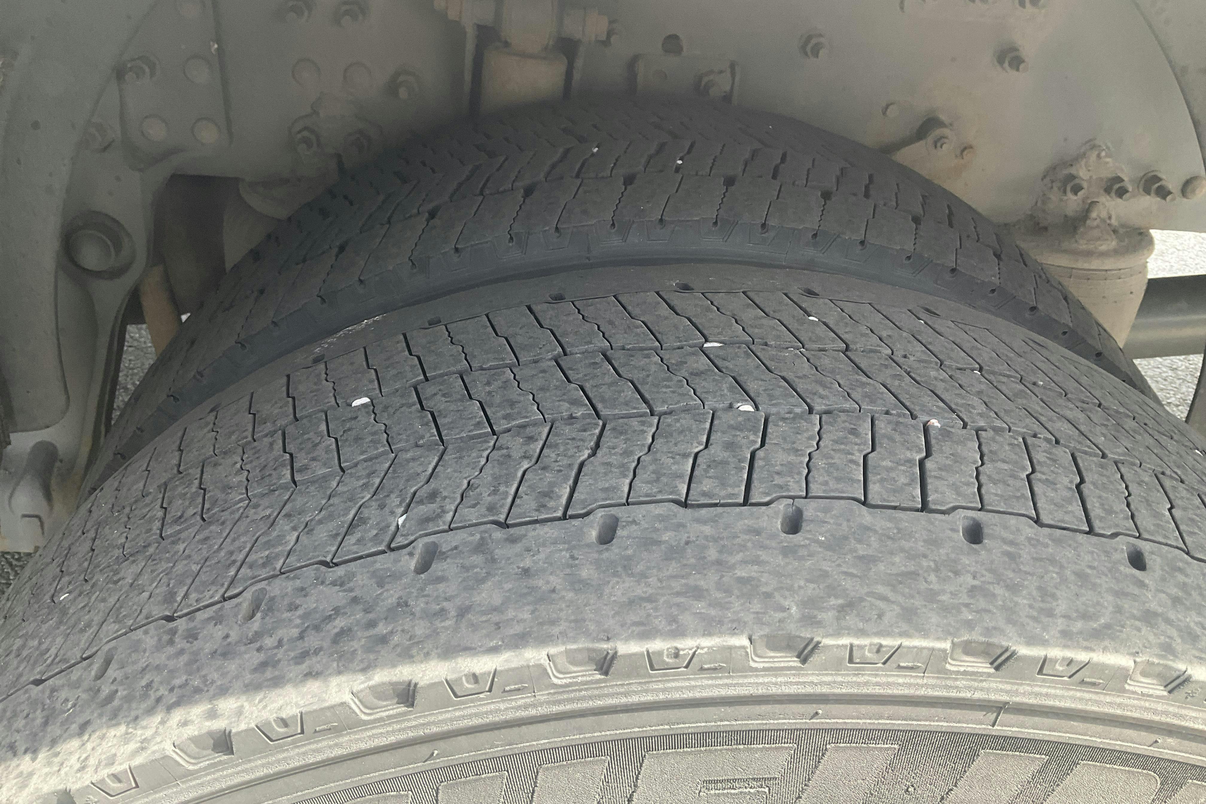 VOLVO FM410 - 374 811 km - Automat - vit - 2015