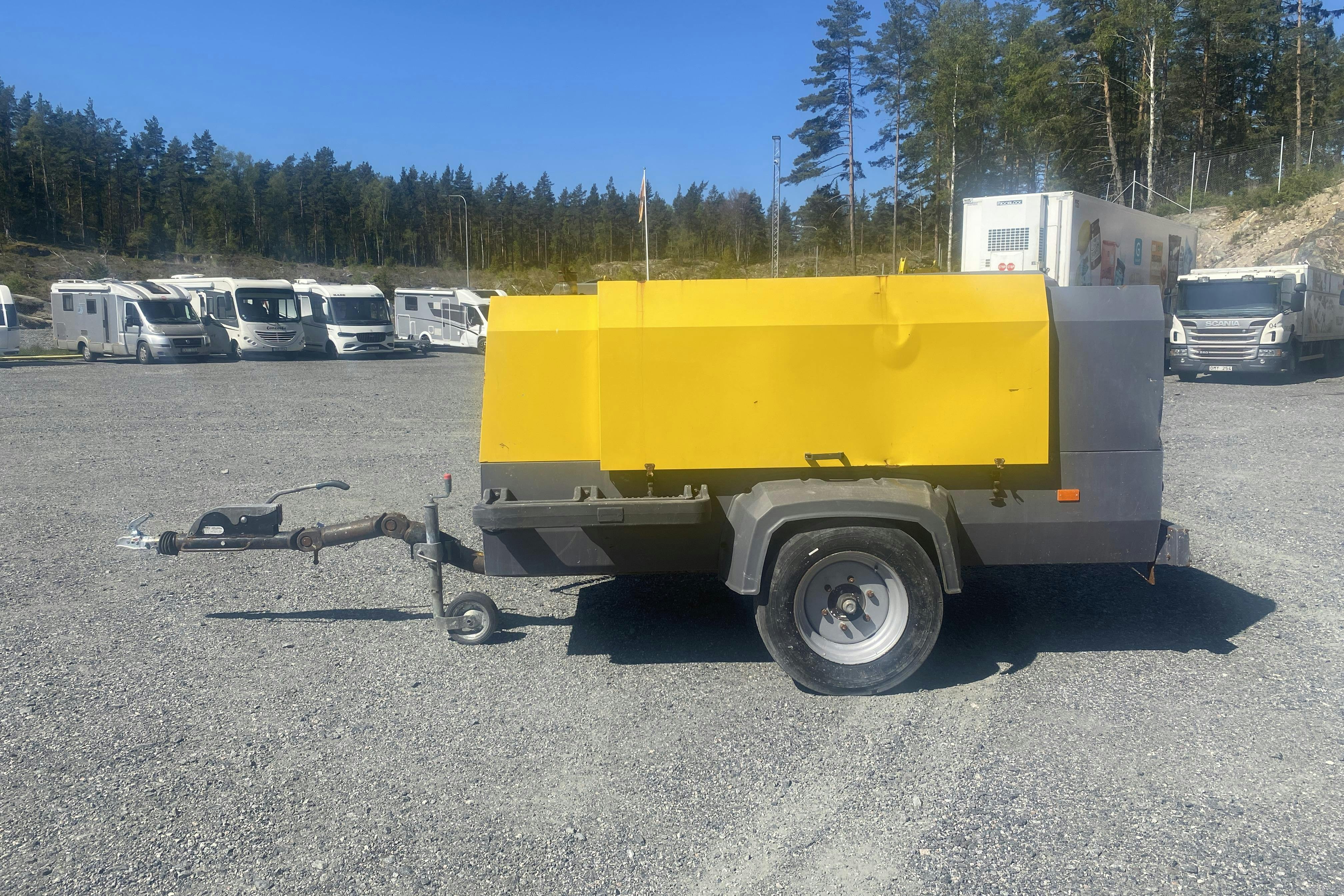 Atlas Copco XAVS XAVS186 ST4
Mobil kompressor - 3 110 km - 2019