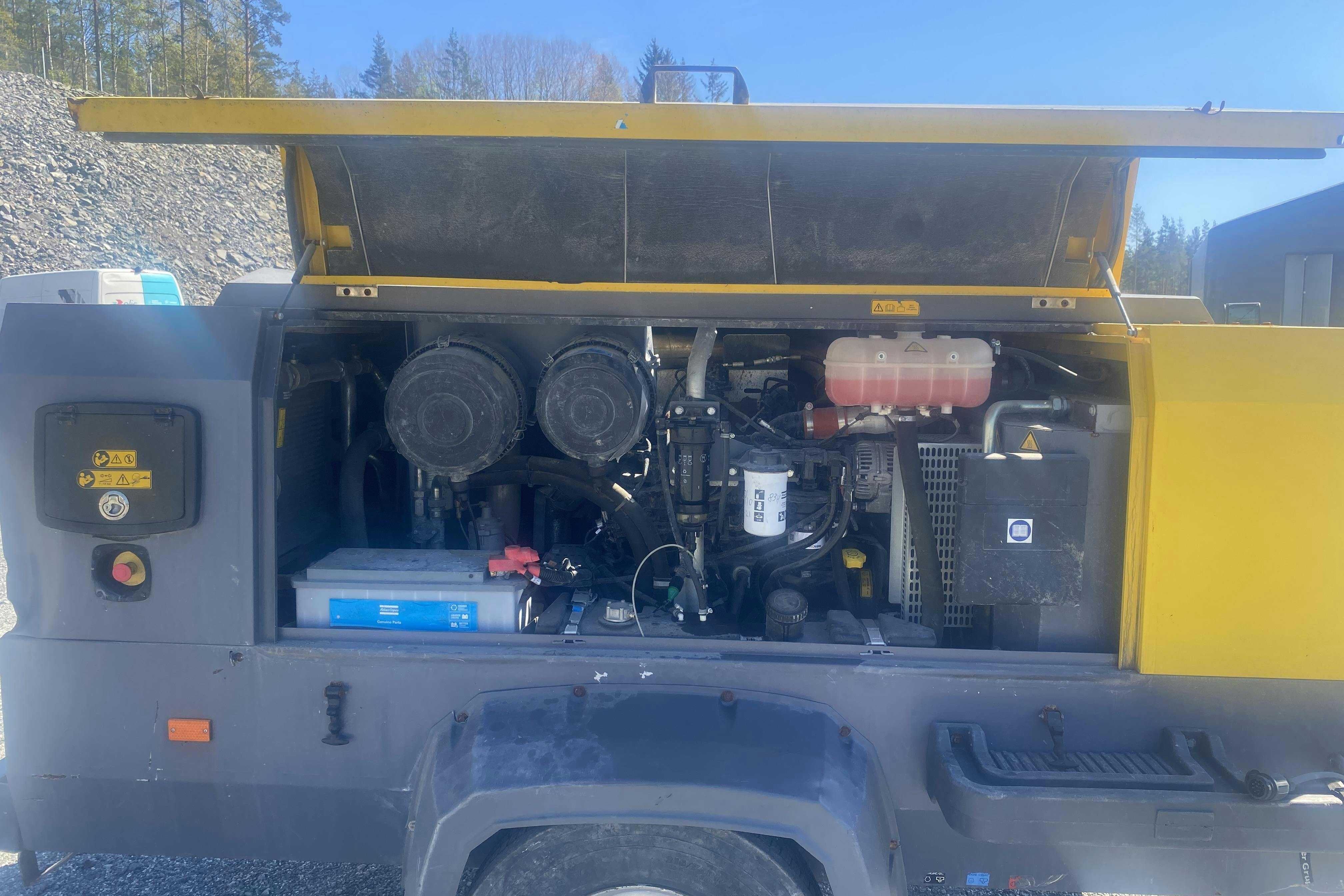 Atlas Copco XAVS XAVS186 ST4
Mobil kompressor - 3 110 km - 2019