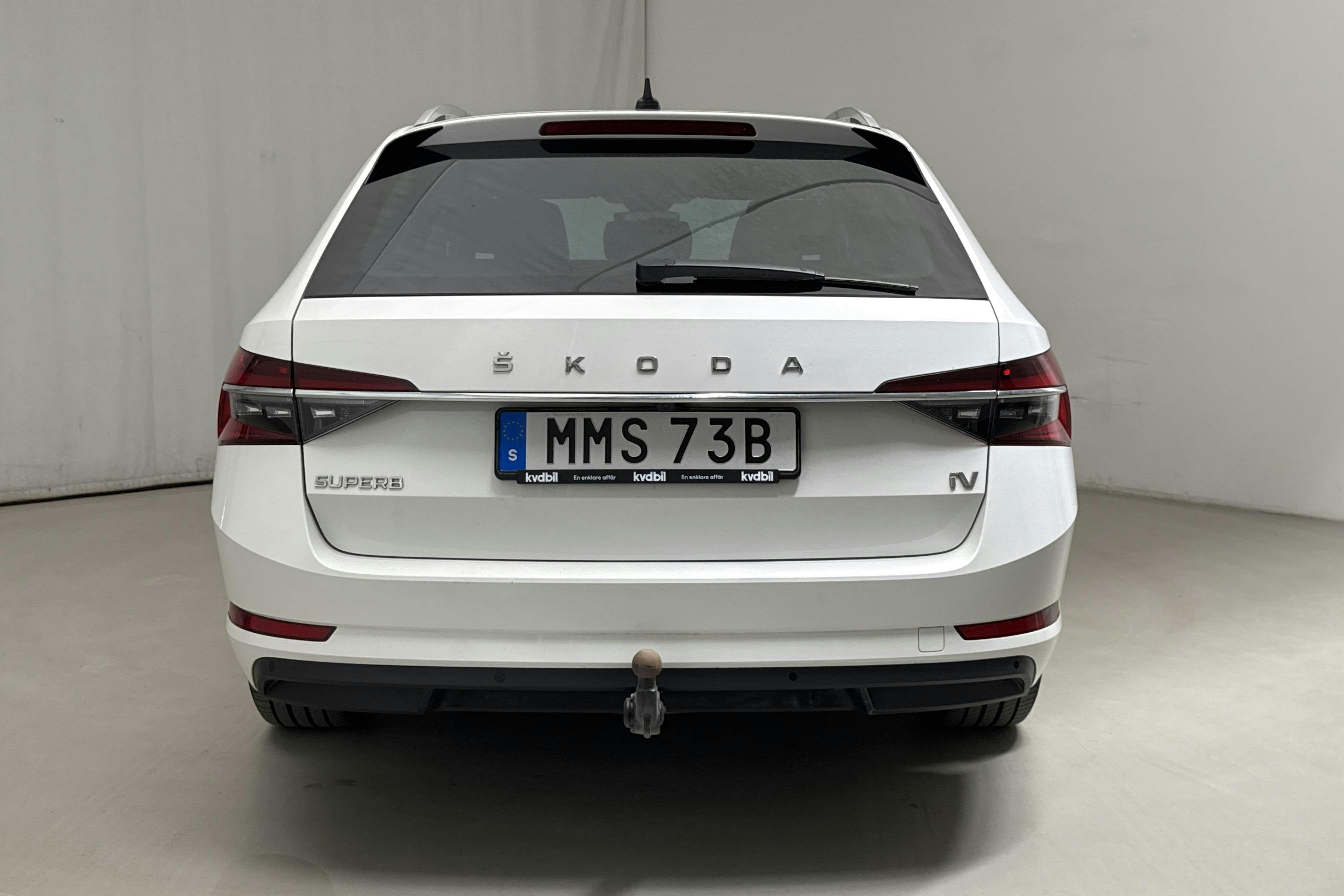 Skoda Superb 1.4 TSI PHEV Kombi (218hk) - 6 530 mil - Automat - vit - 2021
